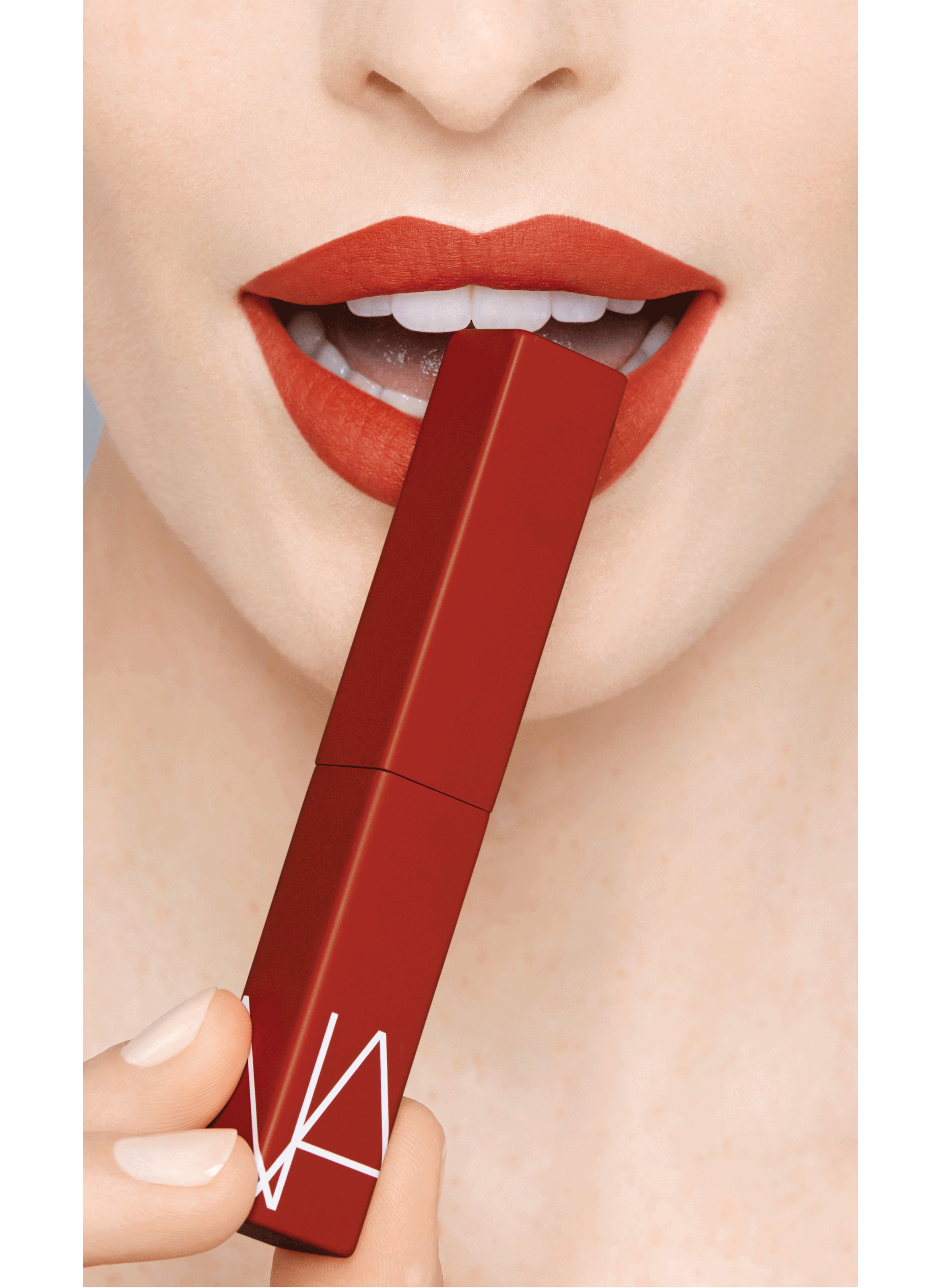 Powermatte lipstick NARS Too hot to hold
