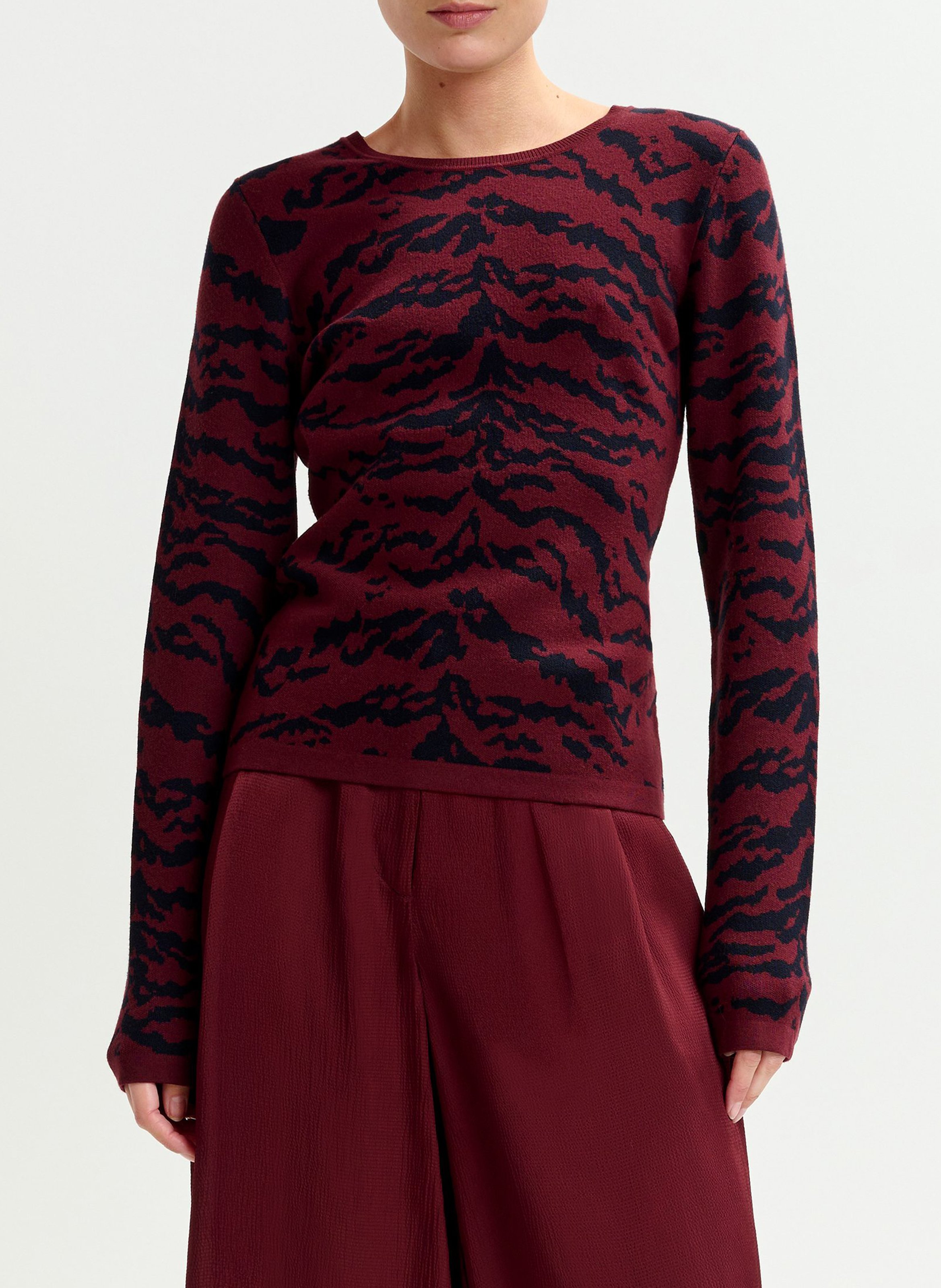 Pull col rond imprimé zèbre Iterest ESSENTIEL ANTWERP Rouge