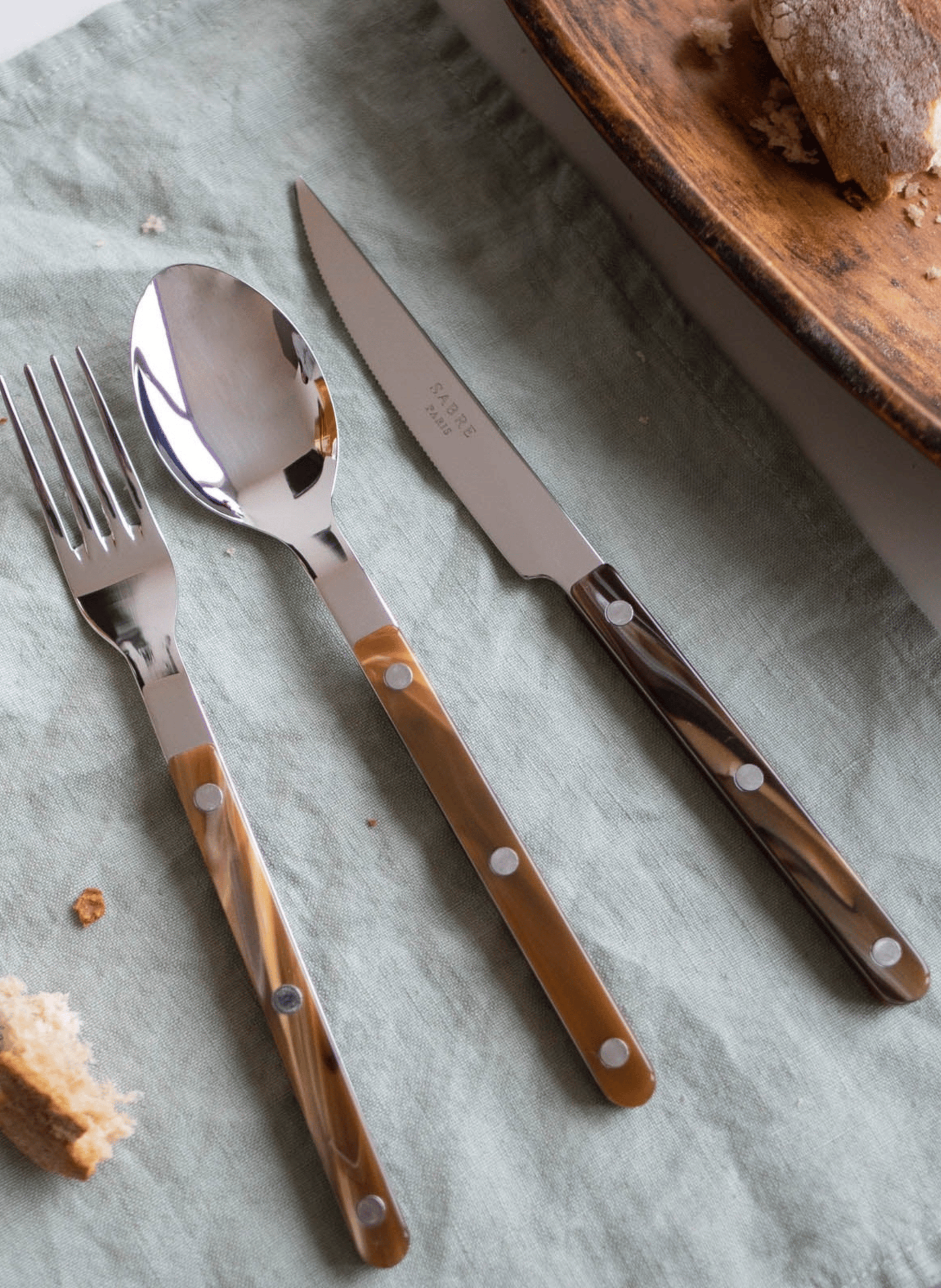 Couteau de table, bistrot buffle SABRE PARIS Marron