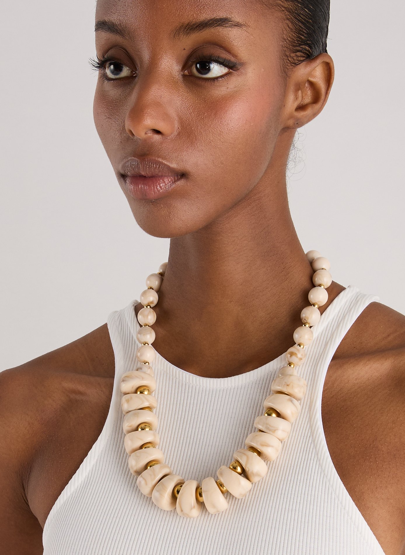 Collier à perles  AU PRINTEMPS PARIS Blanc