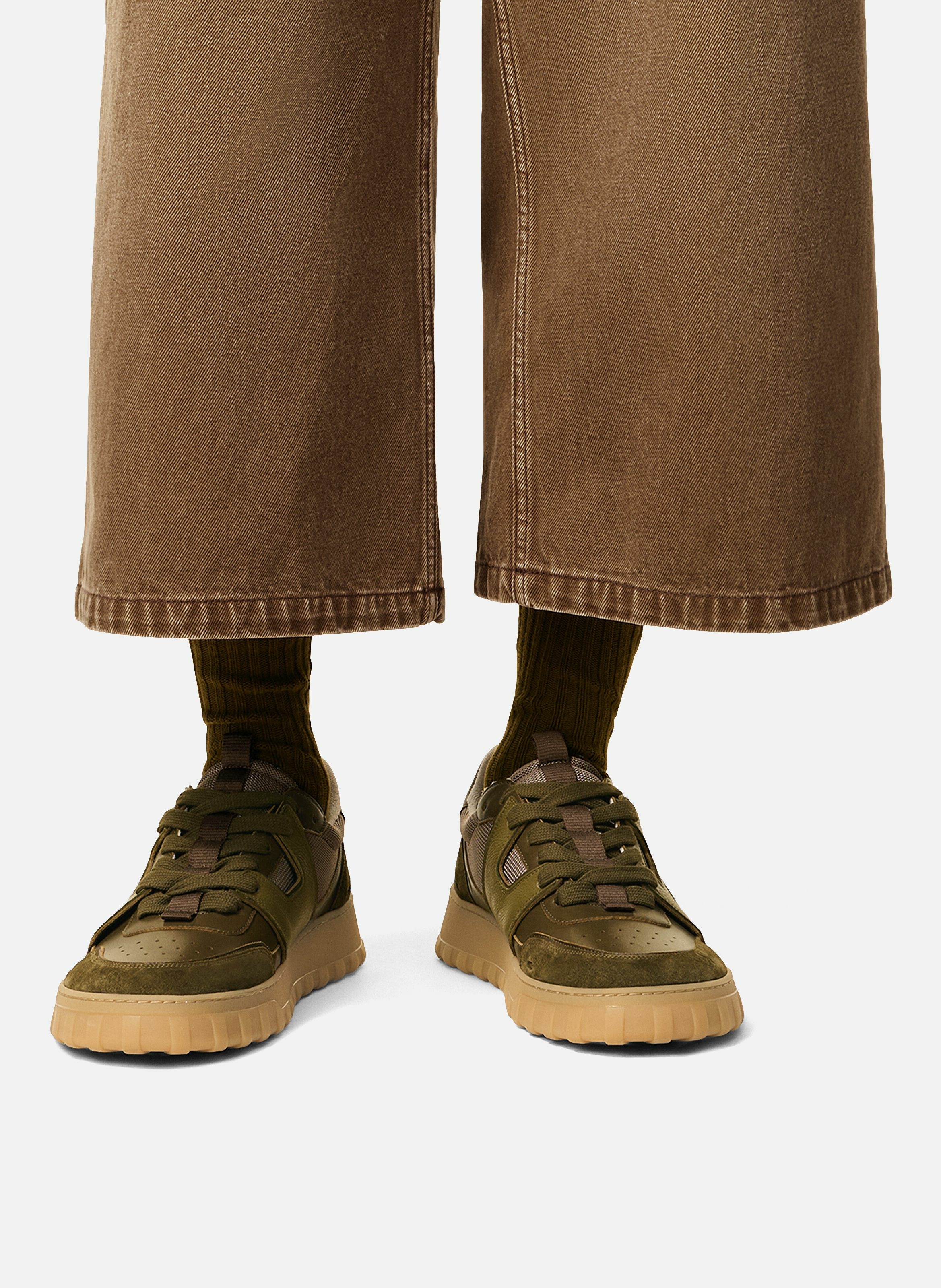 Baskets a walk basses en cuir lisse unisexes AMI PARIS Vert