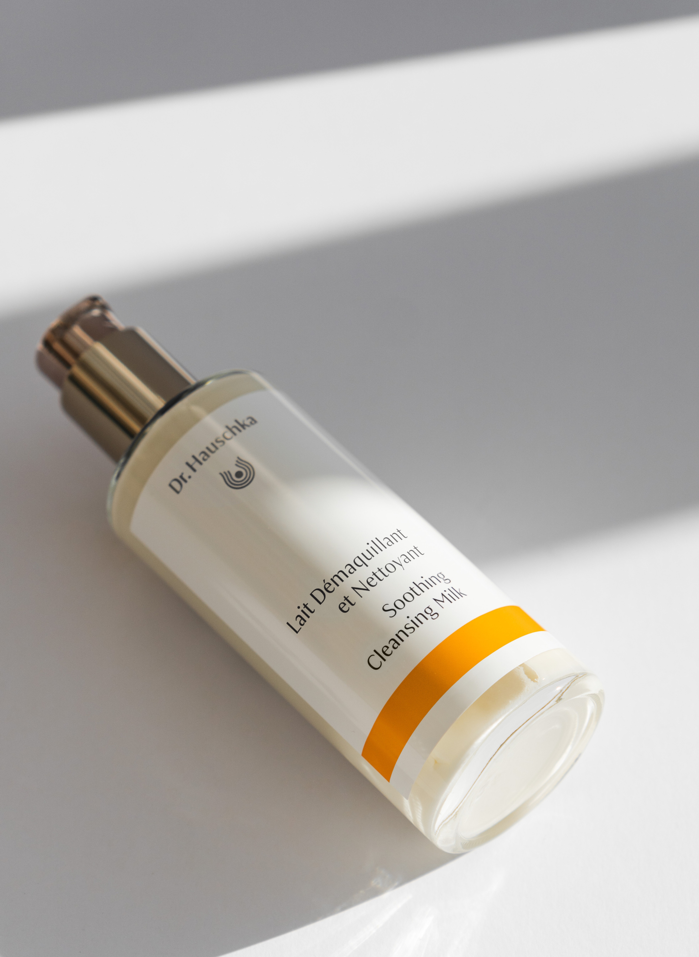 Lait démaquillant et nettoyant DR HAUSCHKA No color