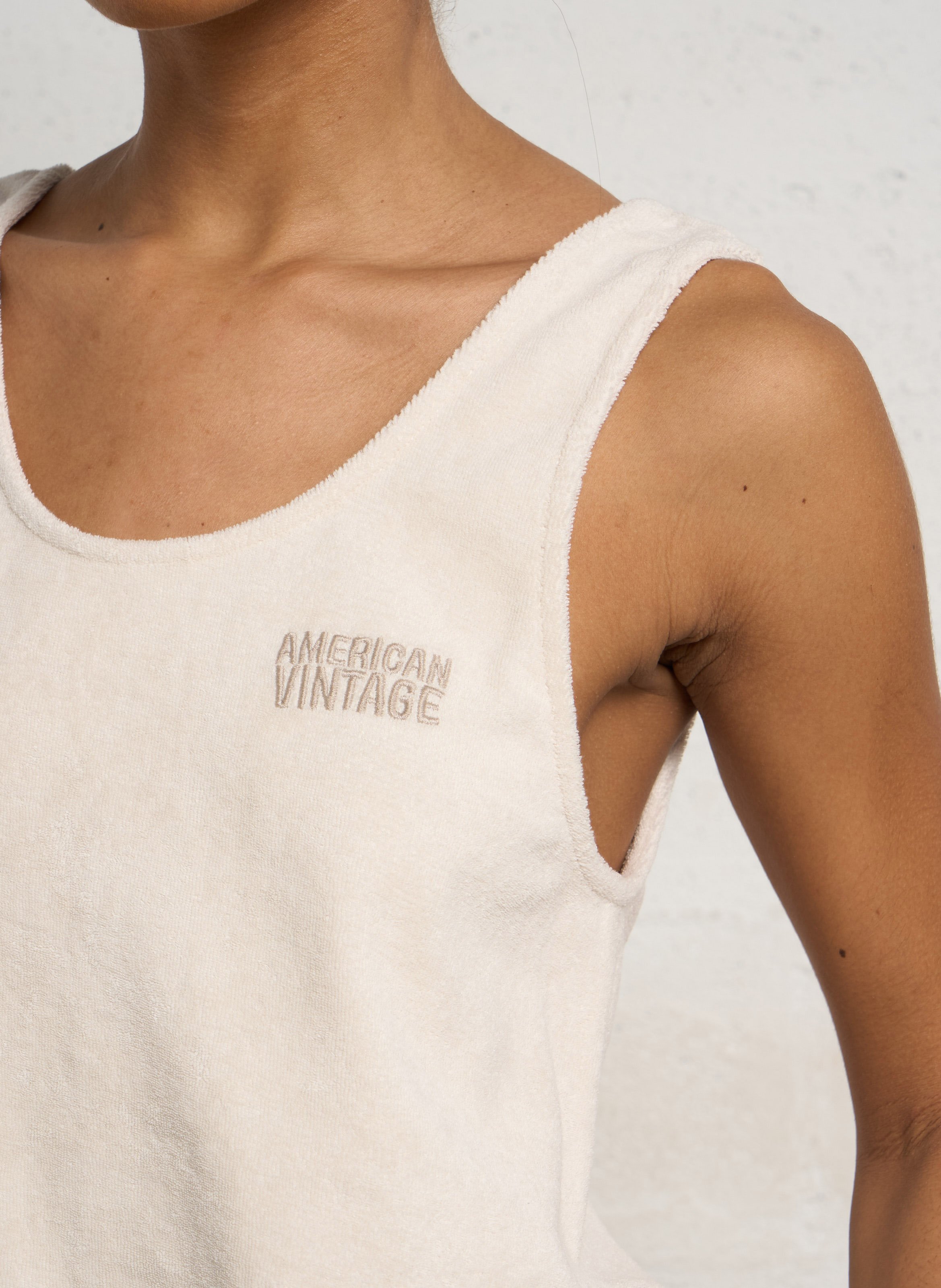 Débardeur col u en coton bio et coton recyclé fuxow AMERICAN VINTAGE Beige