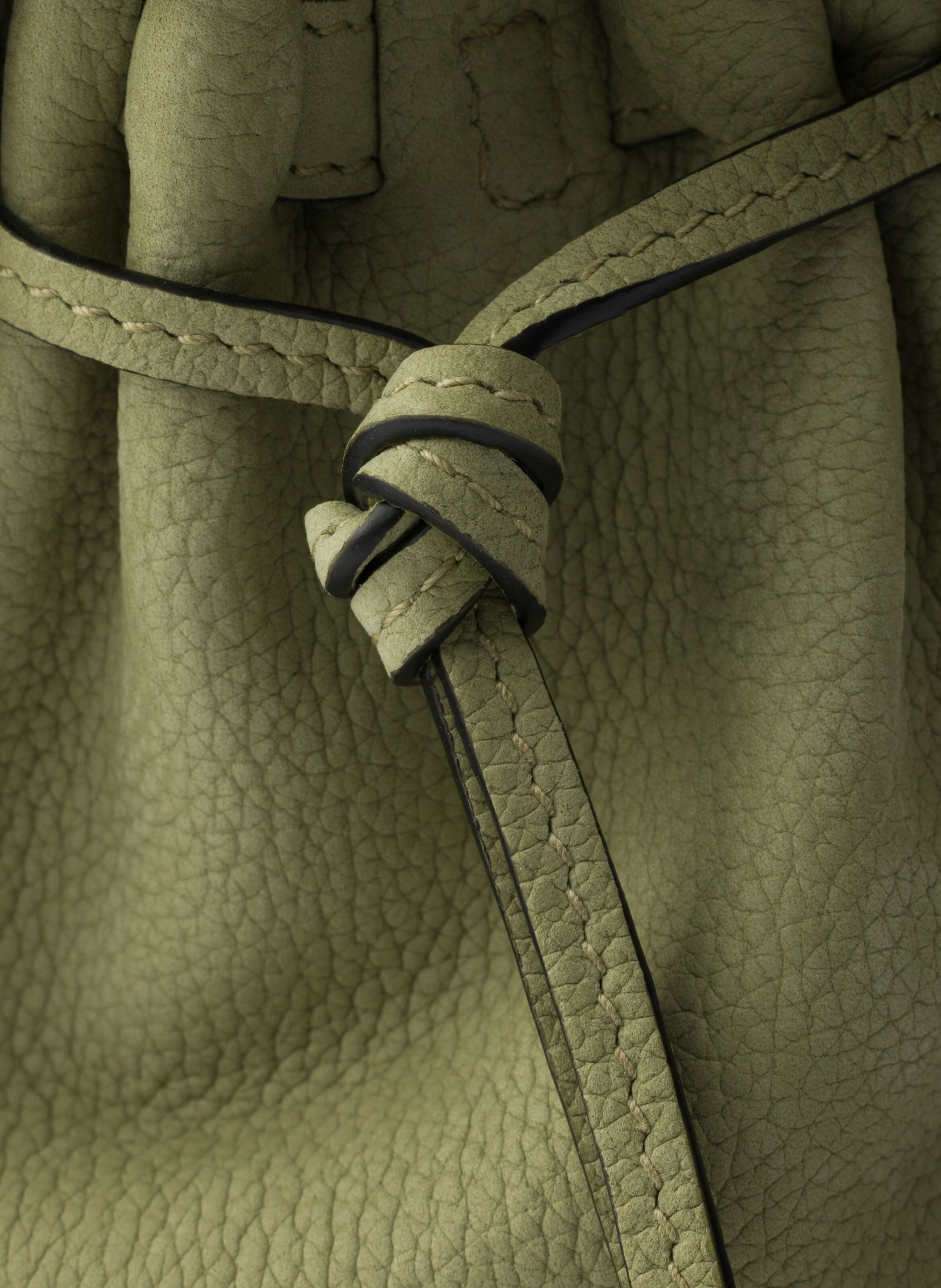 Sac à main prada bonnie en cuir nubuck de taille m PRADA Vert