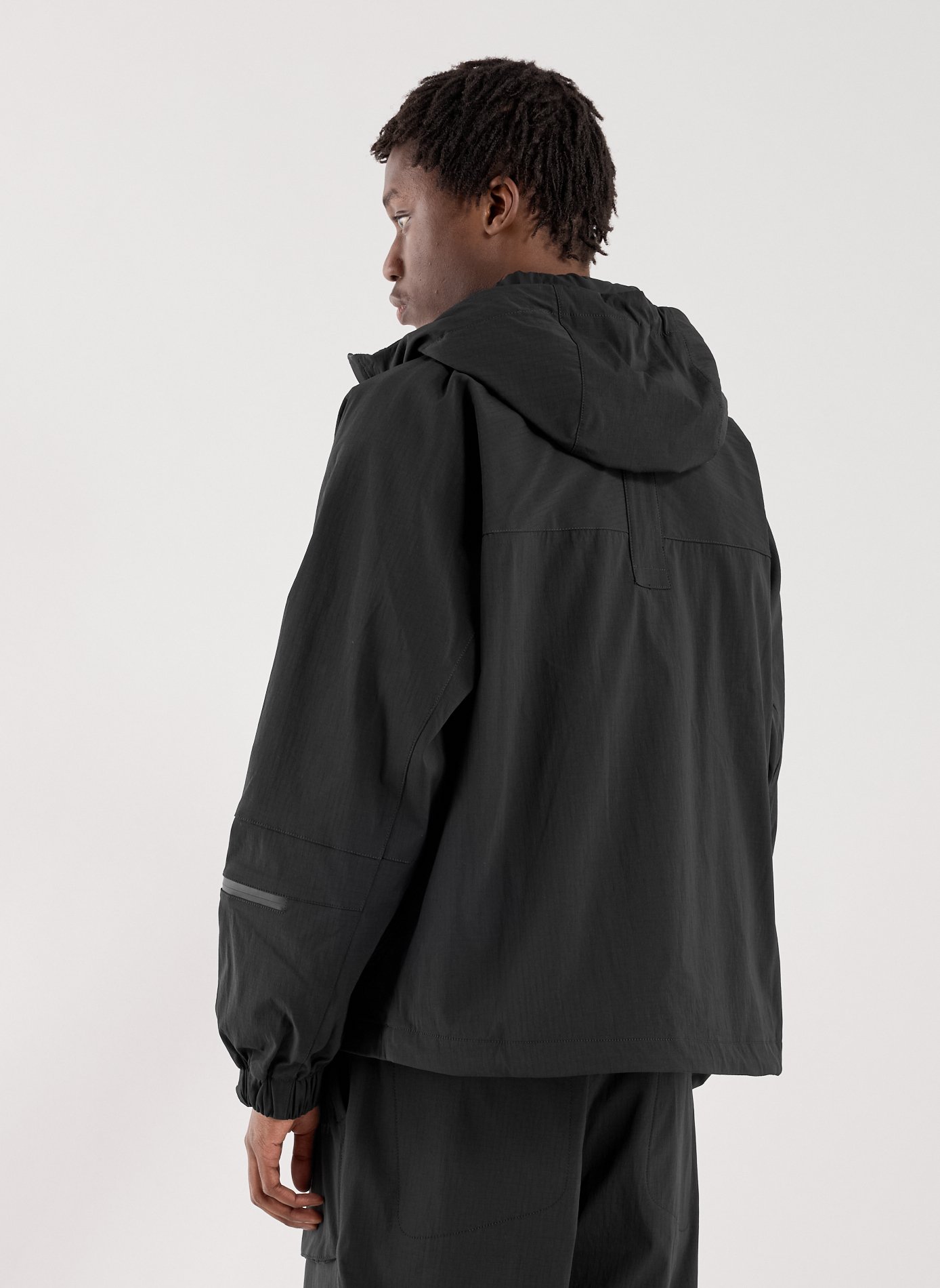 Plain hooded jacket ARTE ANTWERP Black