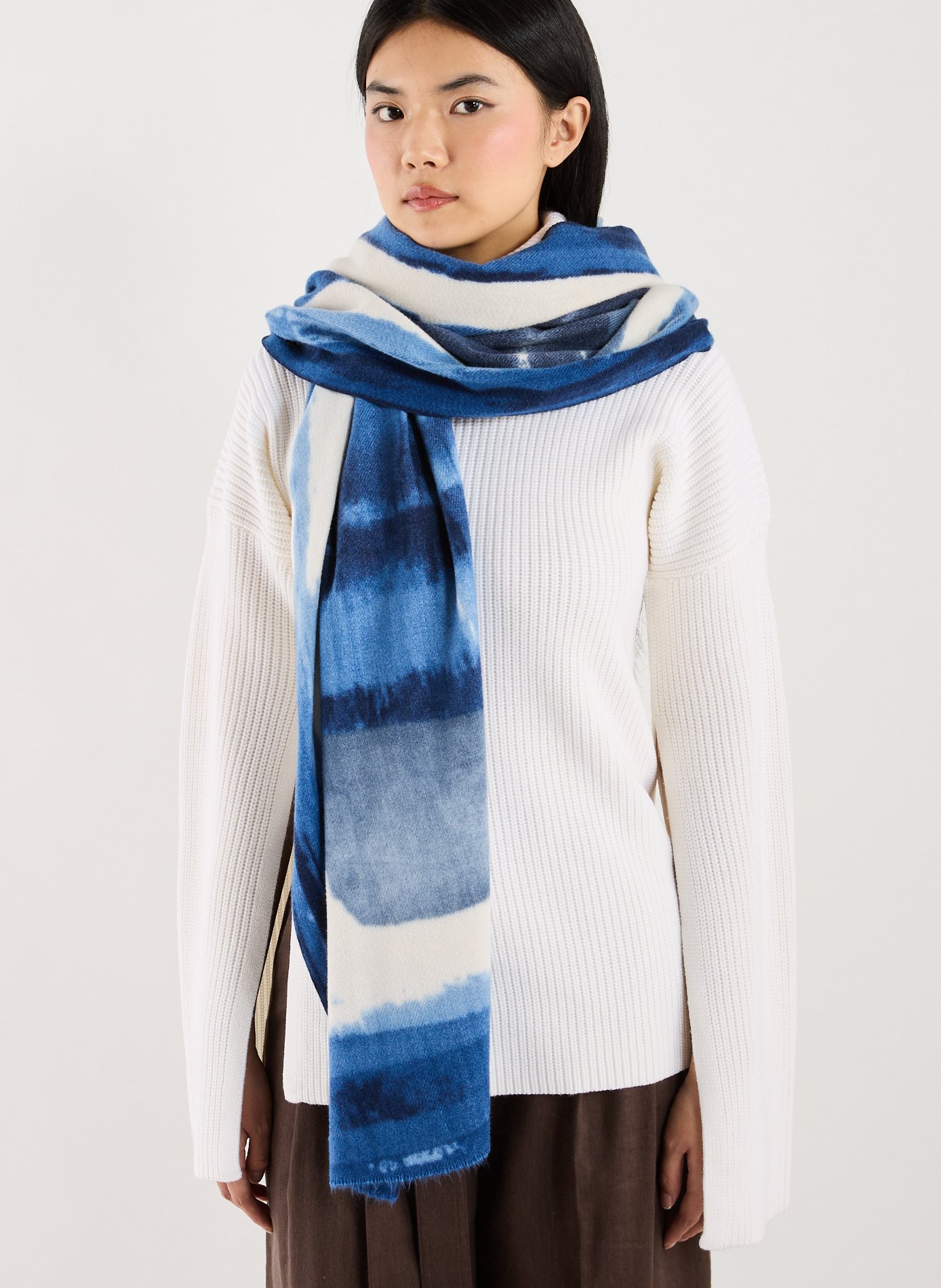 Tie-dye Scarf AU PRINTEMPS PARIS Blue