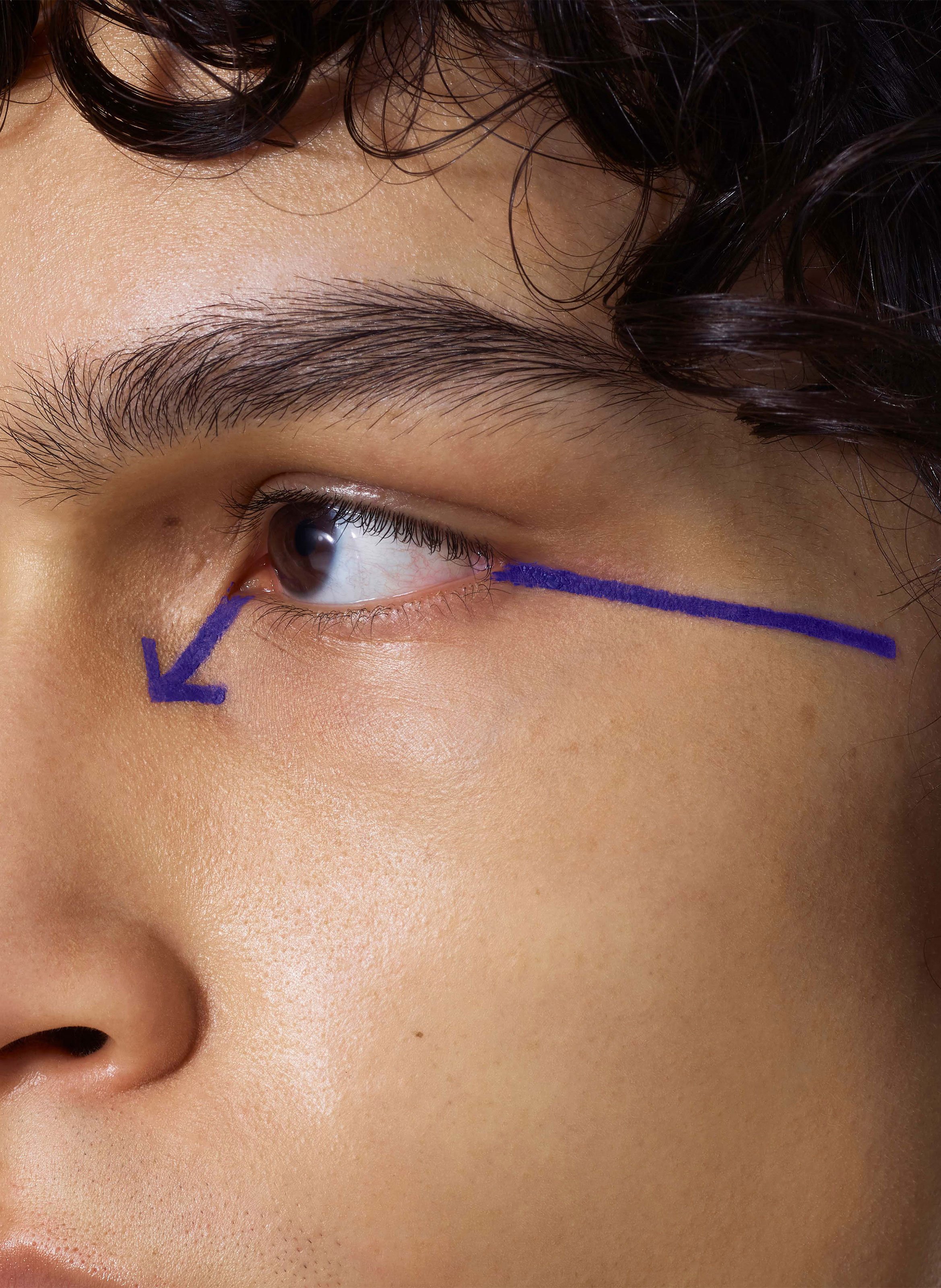 Crayon Taupe Black OFF-WHITE BEAUTY Imprint: maze