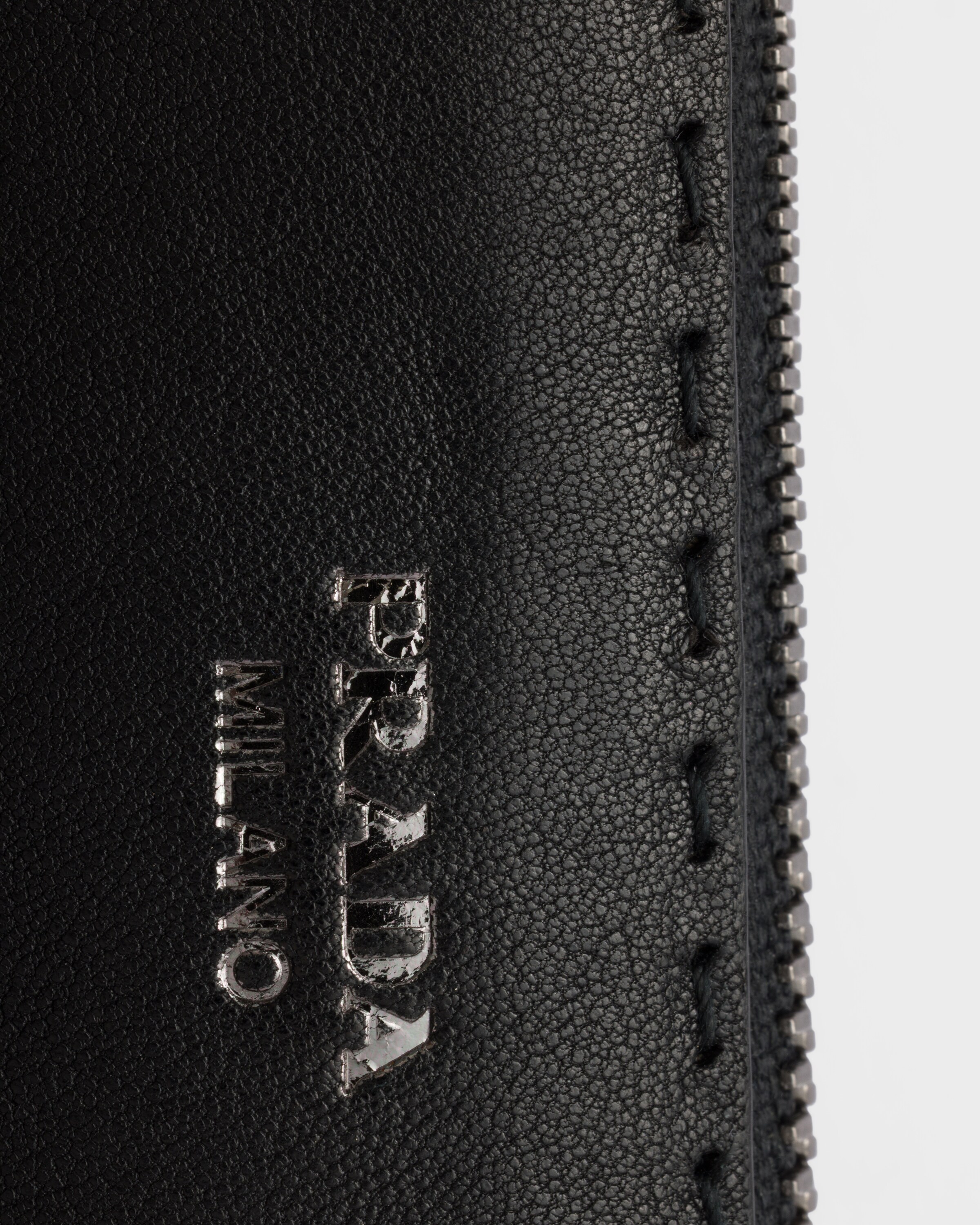 Pochette en cuir vieilli PRADA Noir