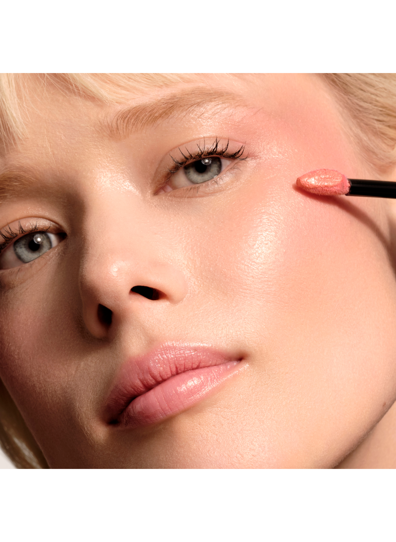 Luminous Silk Liquid Pearl Blush ARMANI Rouge