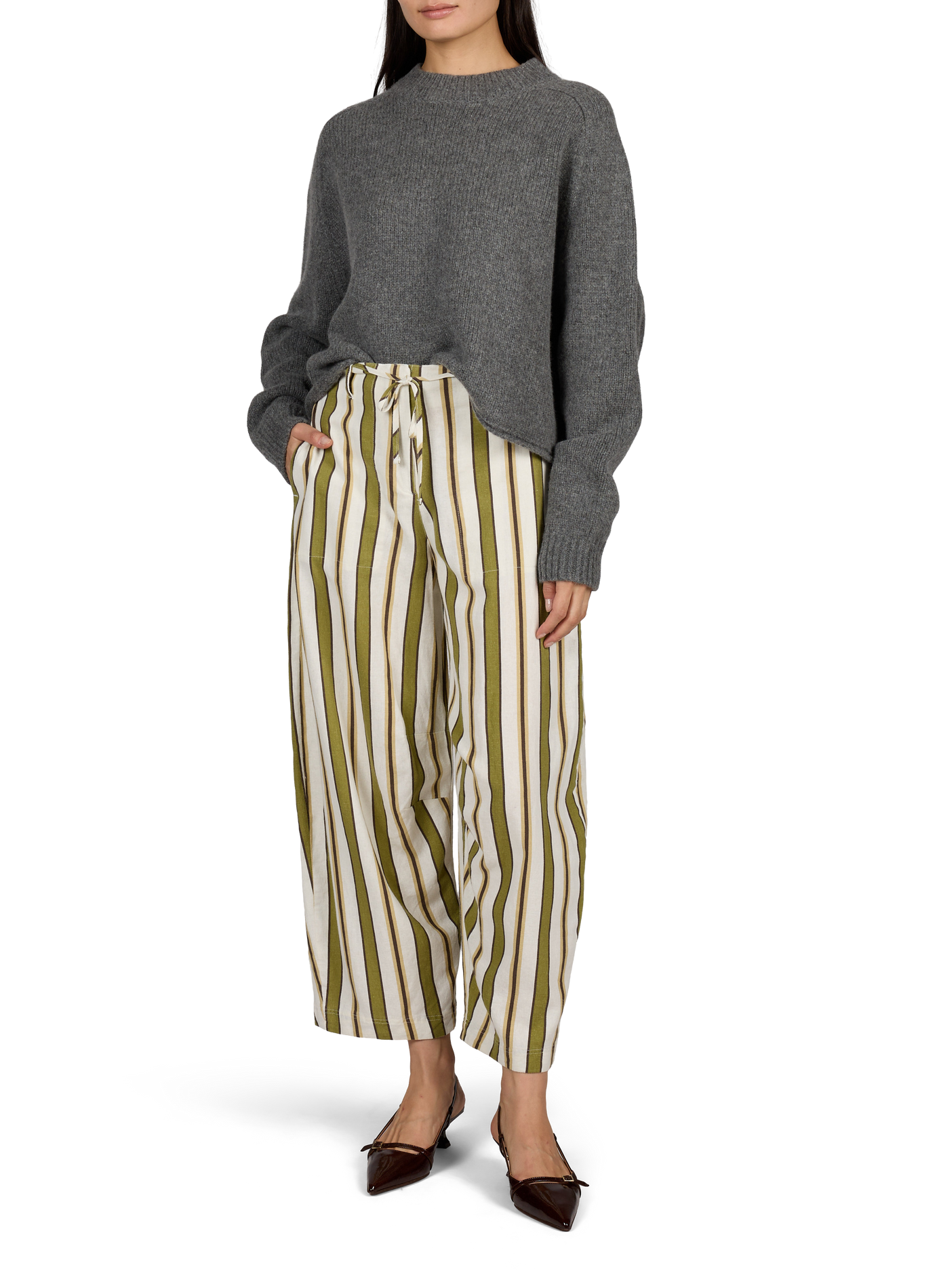 Maglione diritto Amecro K1584U con scollo tondo in misto lana BELLEROSE Grigio