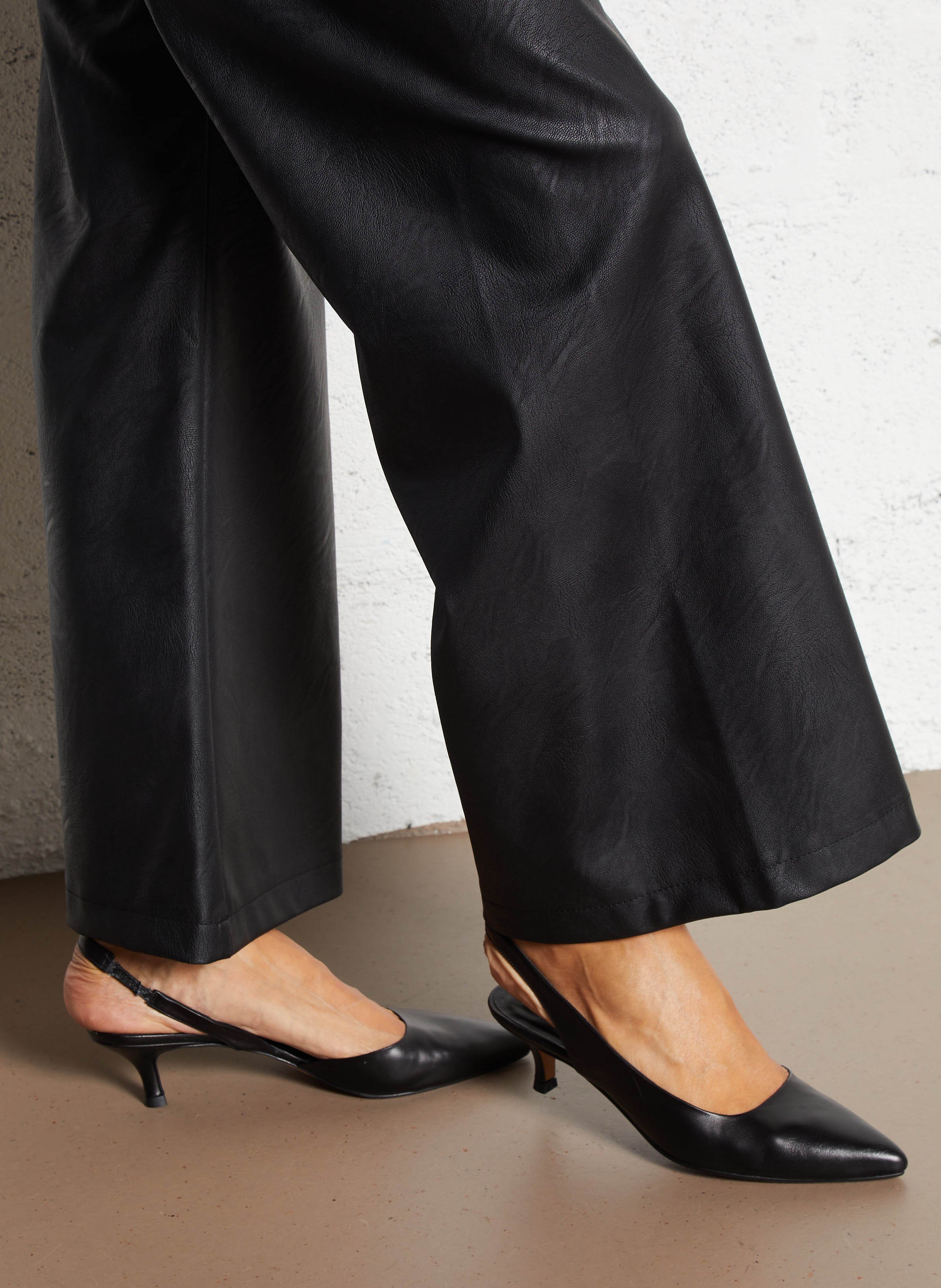 Escarpins pointus à bride en cuir vadim MAISON 123 Noir