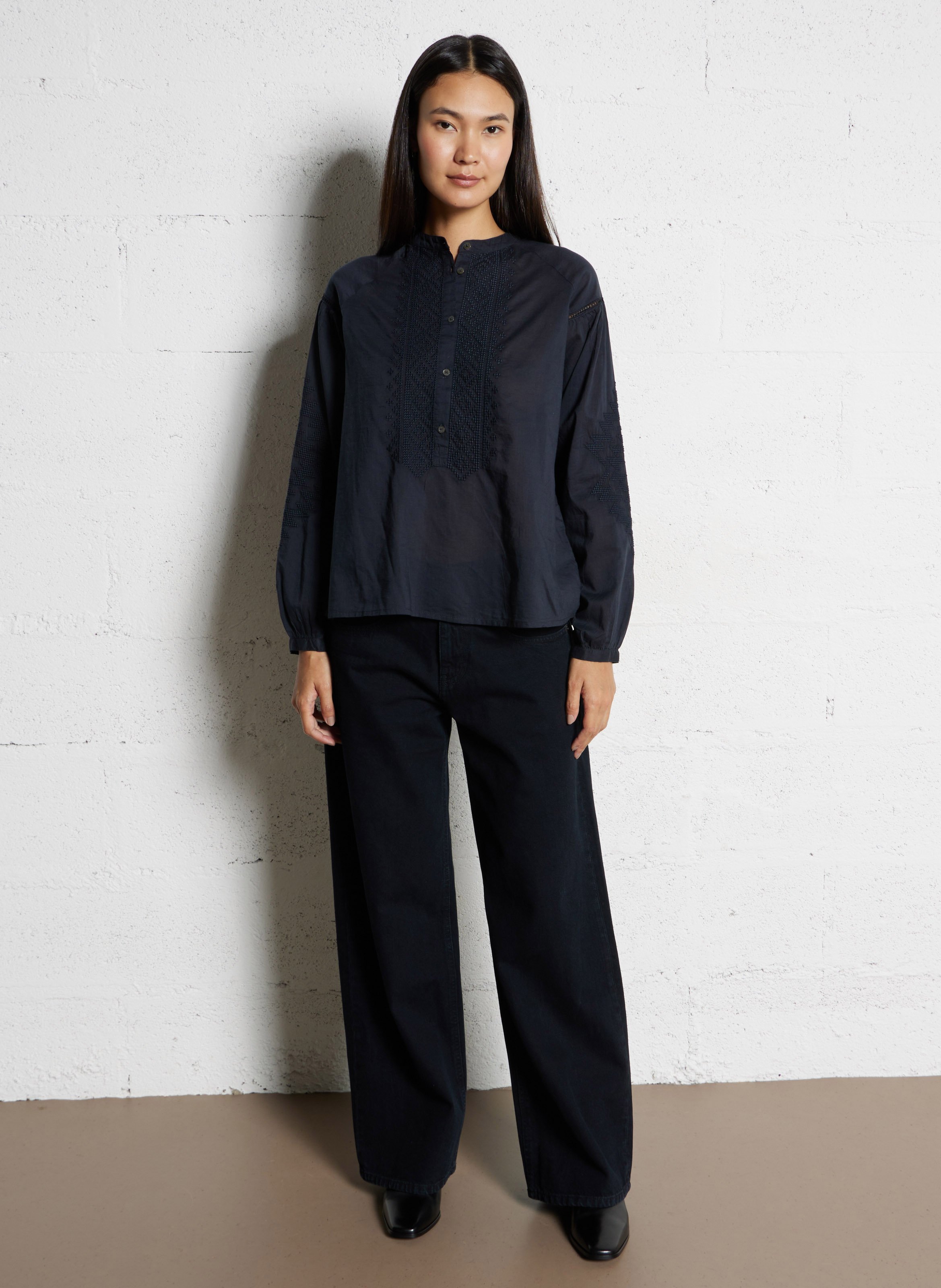 Bottines à petits talons en cuir n°406 RIVECOUR Noir