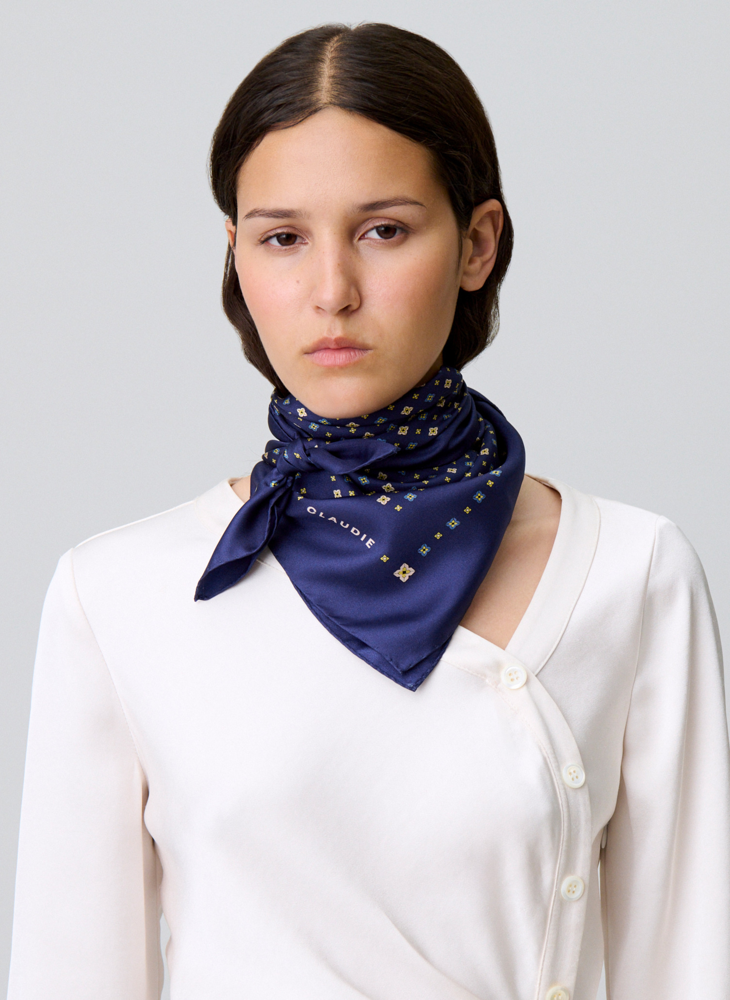Foulard carré imprimé en soie CLAUDIE PIERLOT Bleu