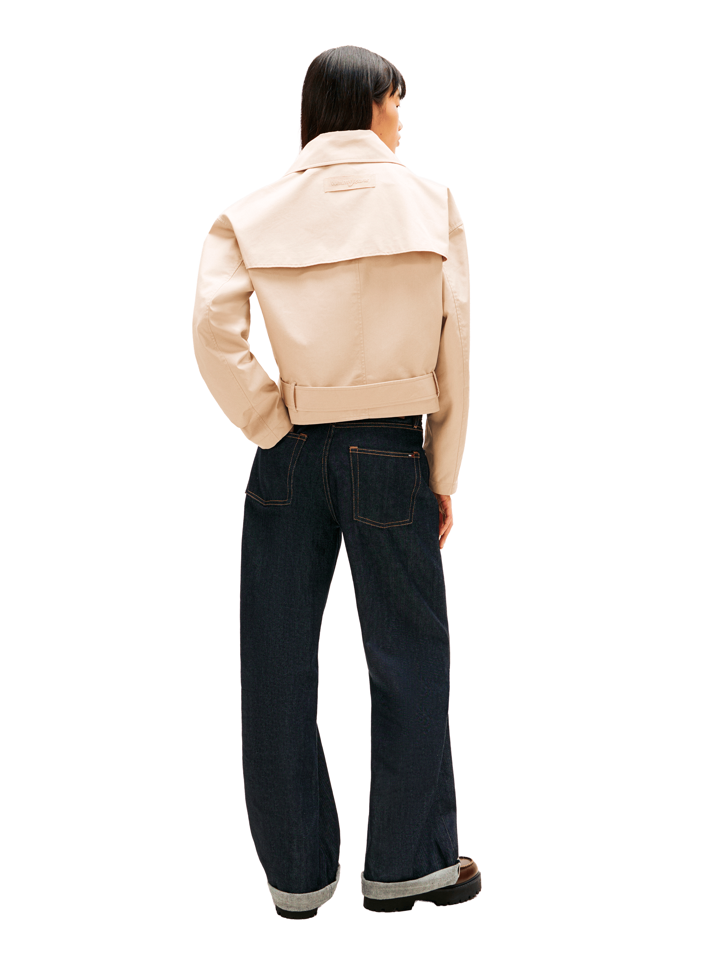 Gabardina corta casual repelente al agua de mezcla de algodón. TOMMY HILFIGER Beige