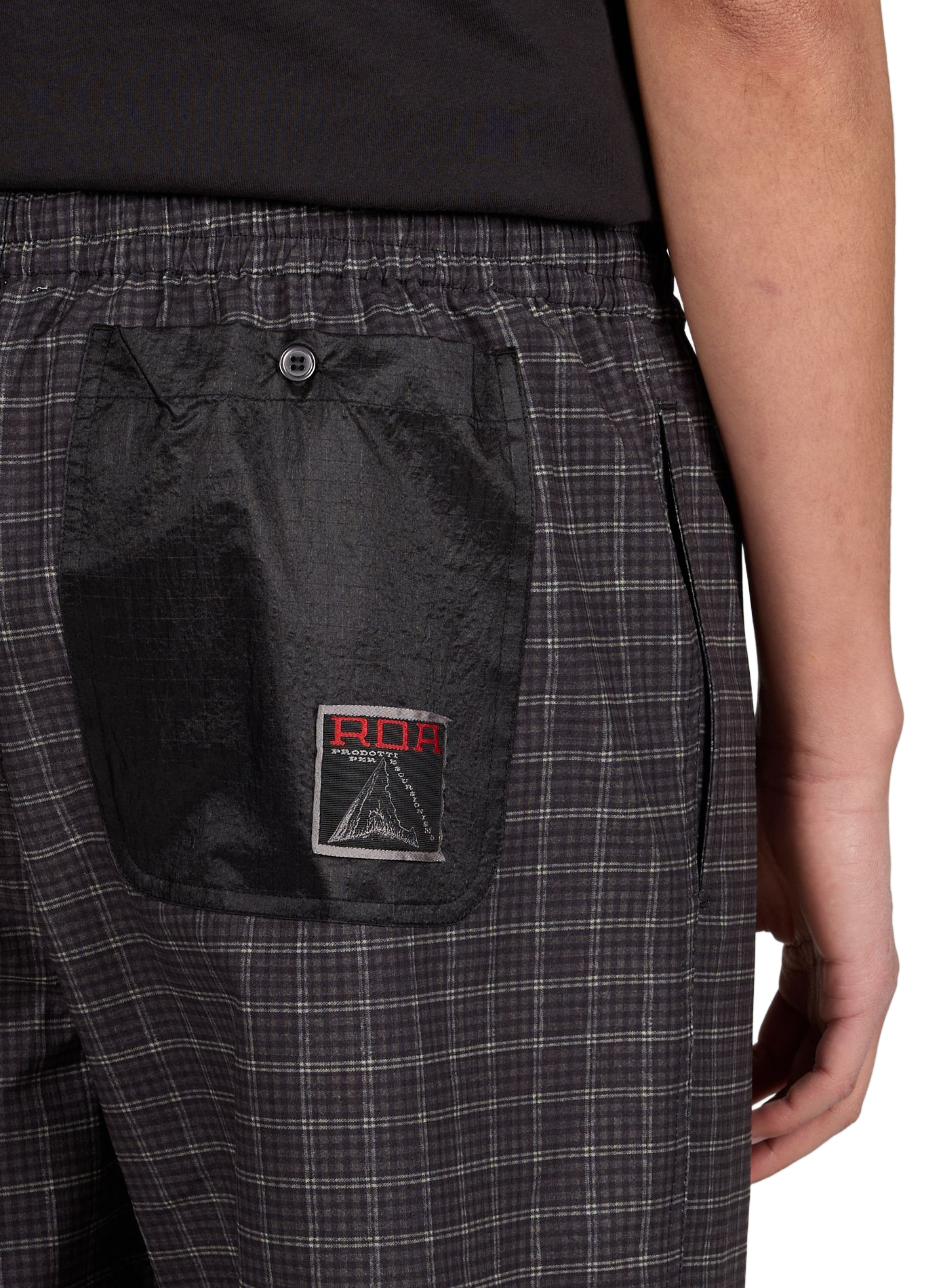 Pantalon large à carreaux ROA Noir