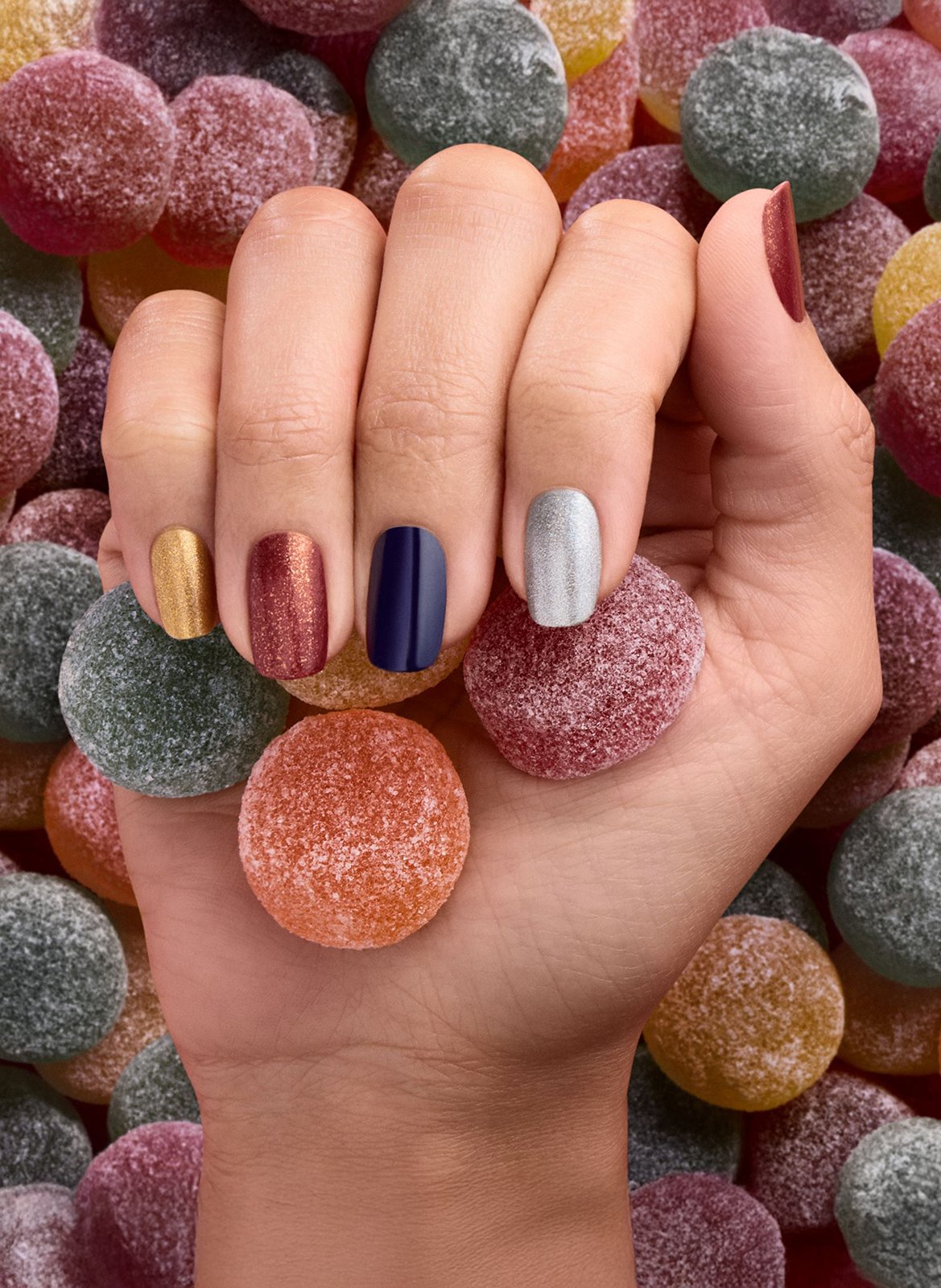 Tempted to Lick-orice - Nail Lacquer OPI Gris foncé