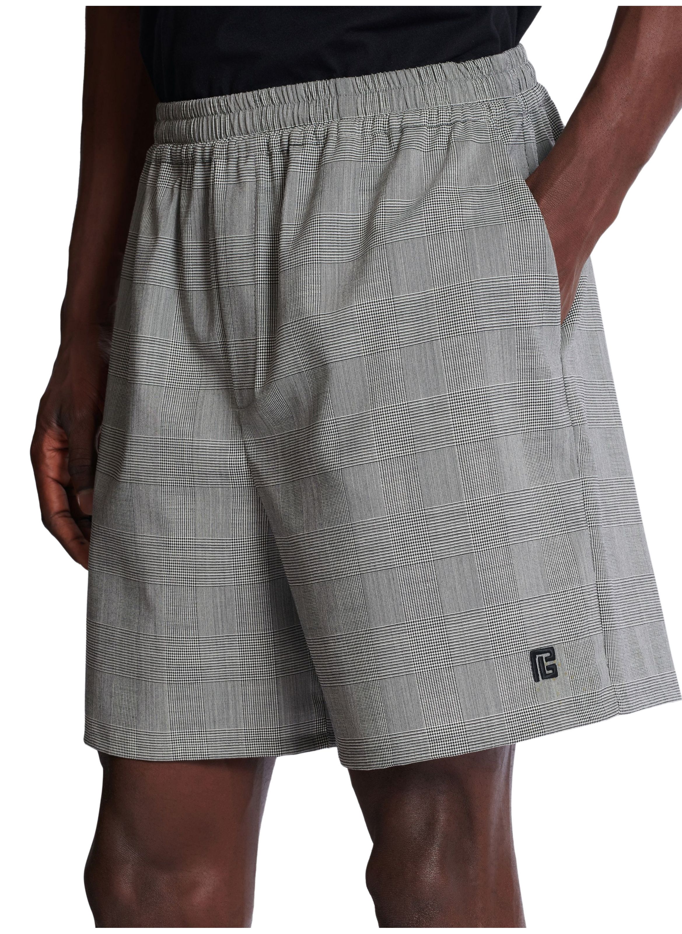 Short fluide en satin prince de galles BALMAIN Noir