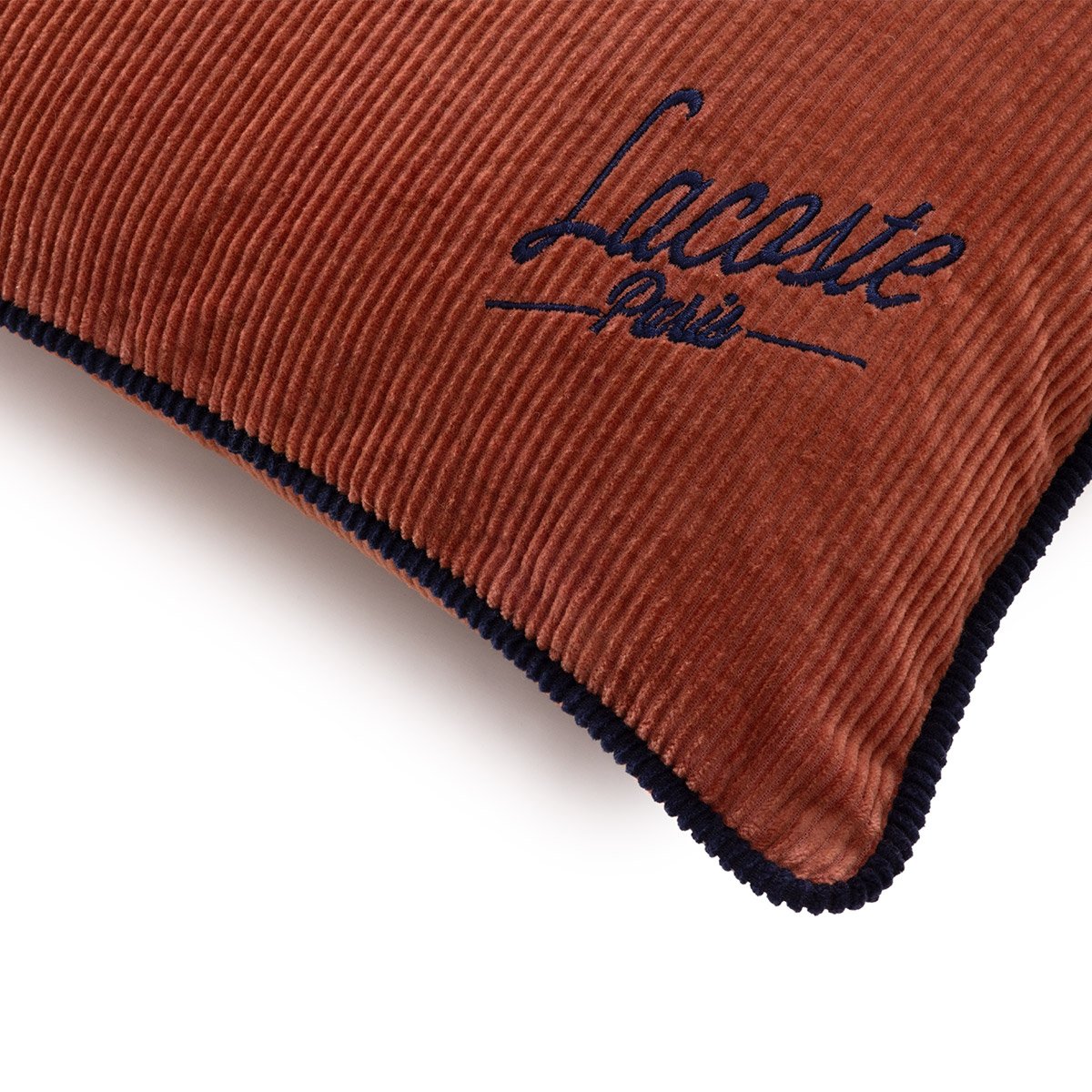 Housse de coussin en velours, l velvet | Rose LACOSTE HOME Maison