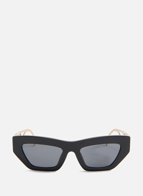 نظارات شمسية سوداء فيرساتشي 