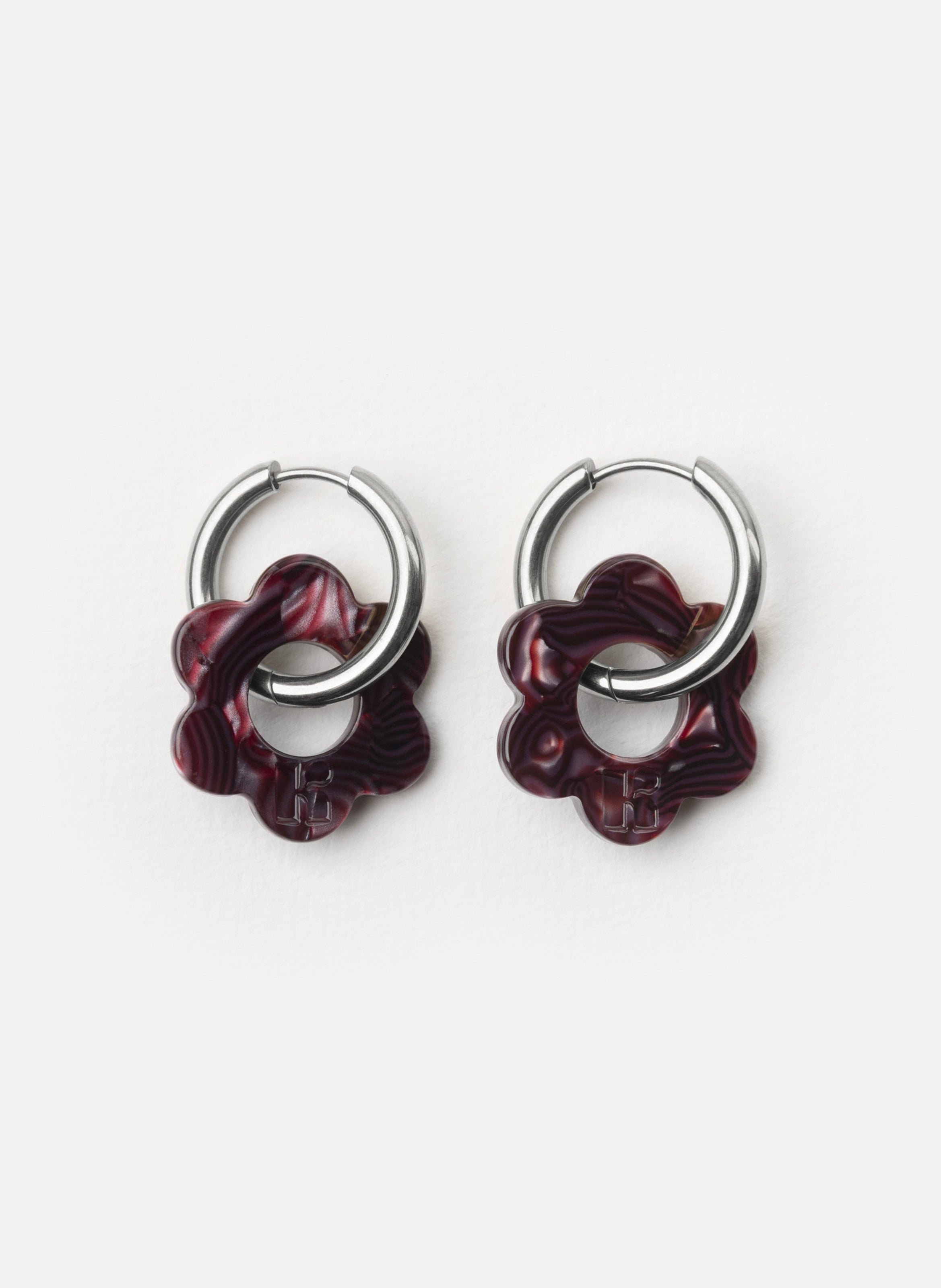 Boucles d'oreilles baby fleurette avec anneaux en acier inoxydable argenté  Lie de vin