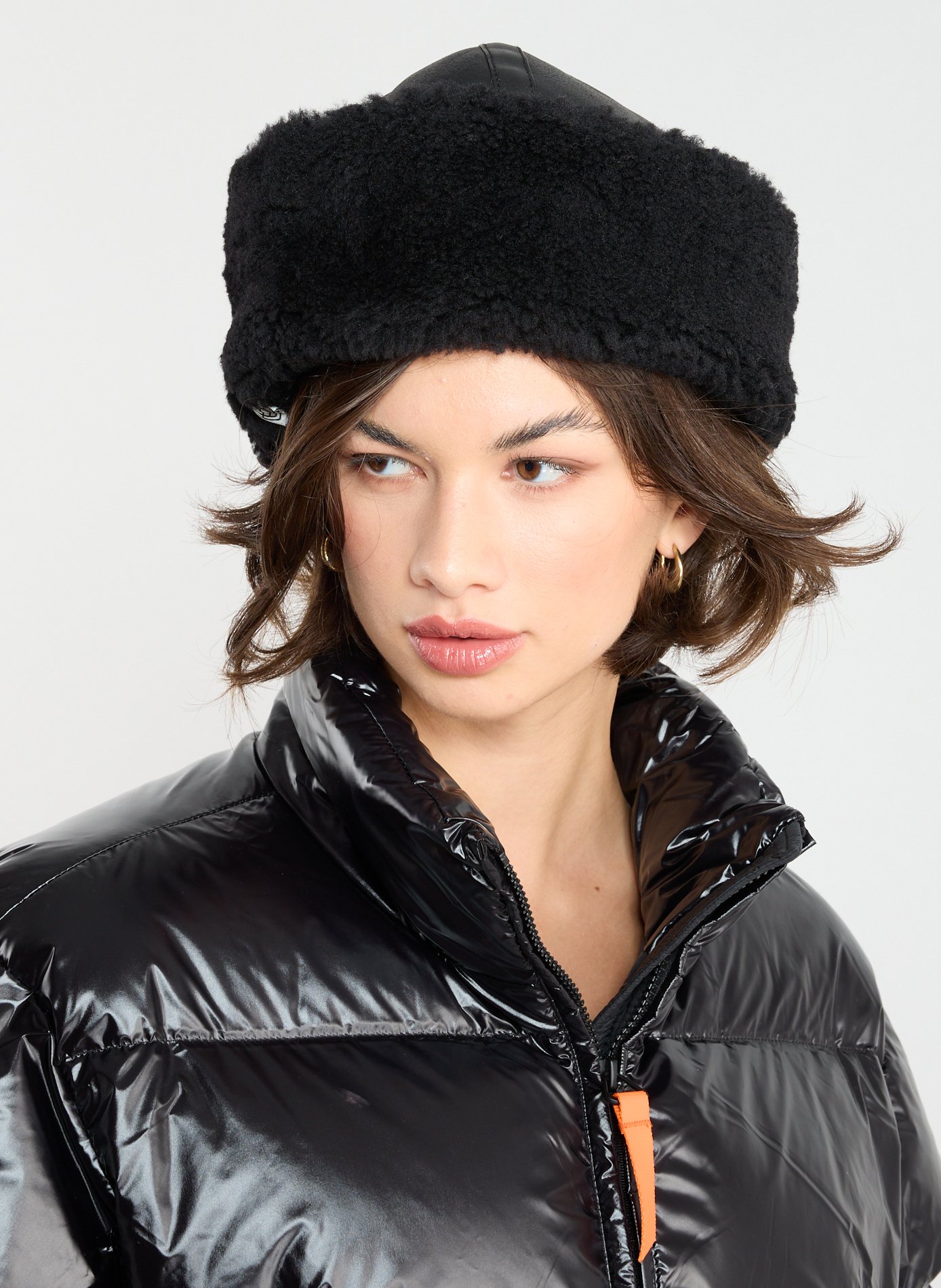 Leather and shearling hat TOTEME Black