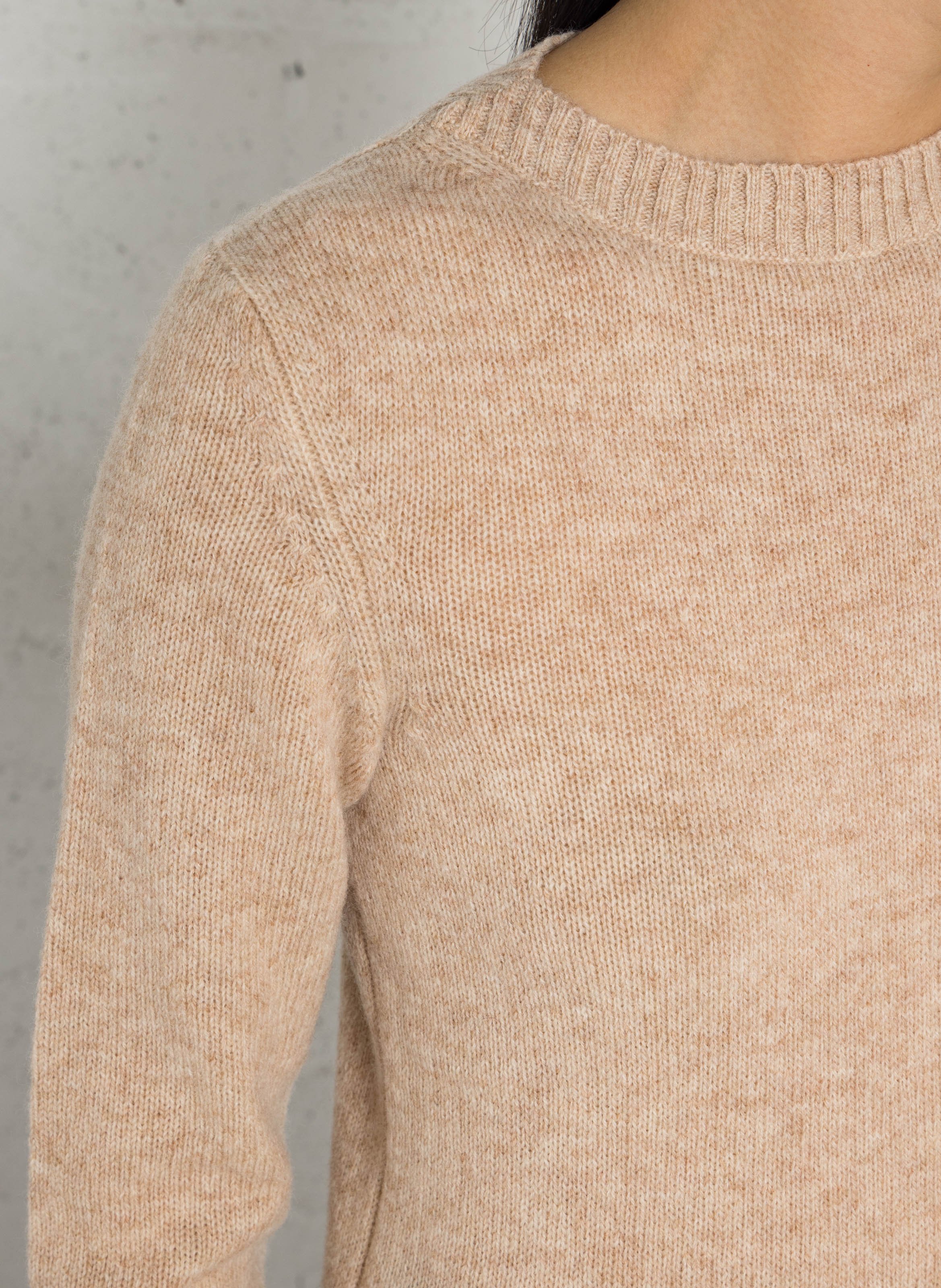 Pull droit col rond en laine gipsy SOEUR Beige