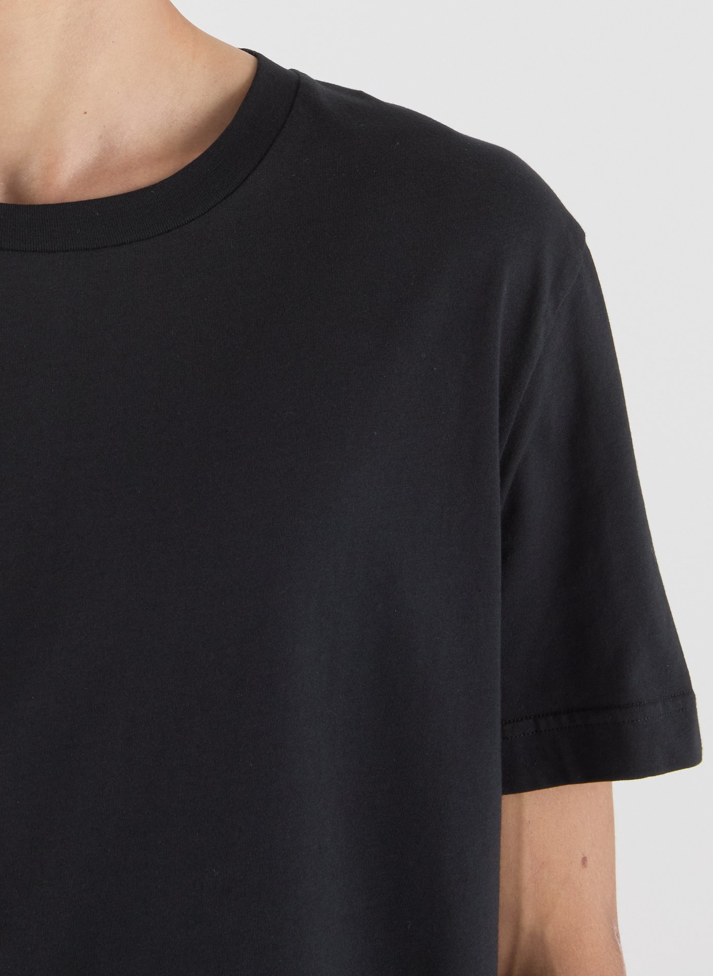 Round-neck T-shirt SAISON 1865 Black