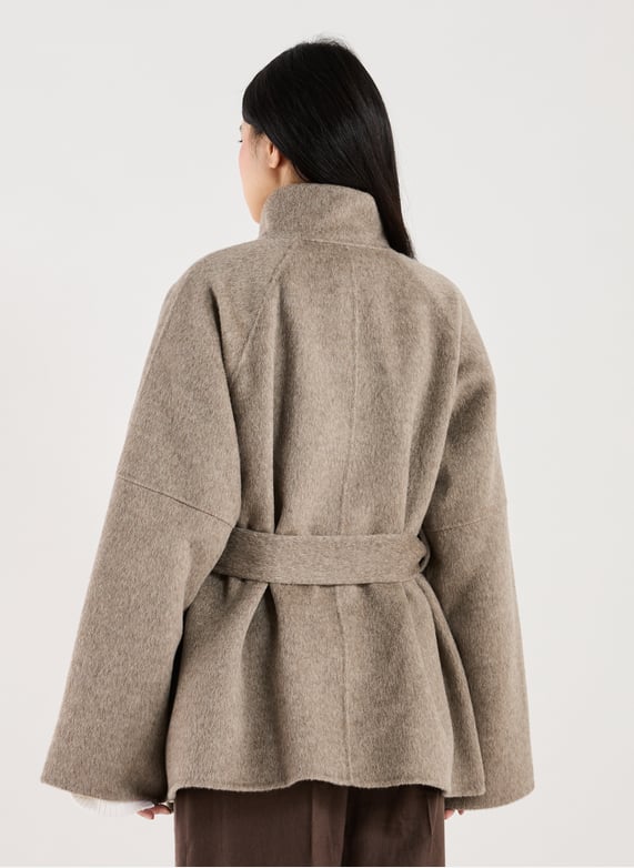Manteau large en laine | Beige by VIKTORIA CHAN Manteau large en laine Beige