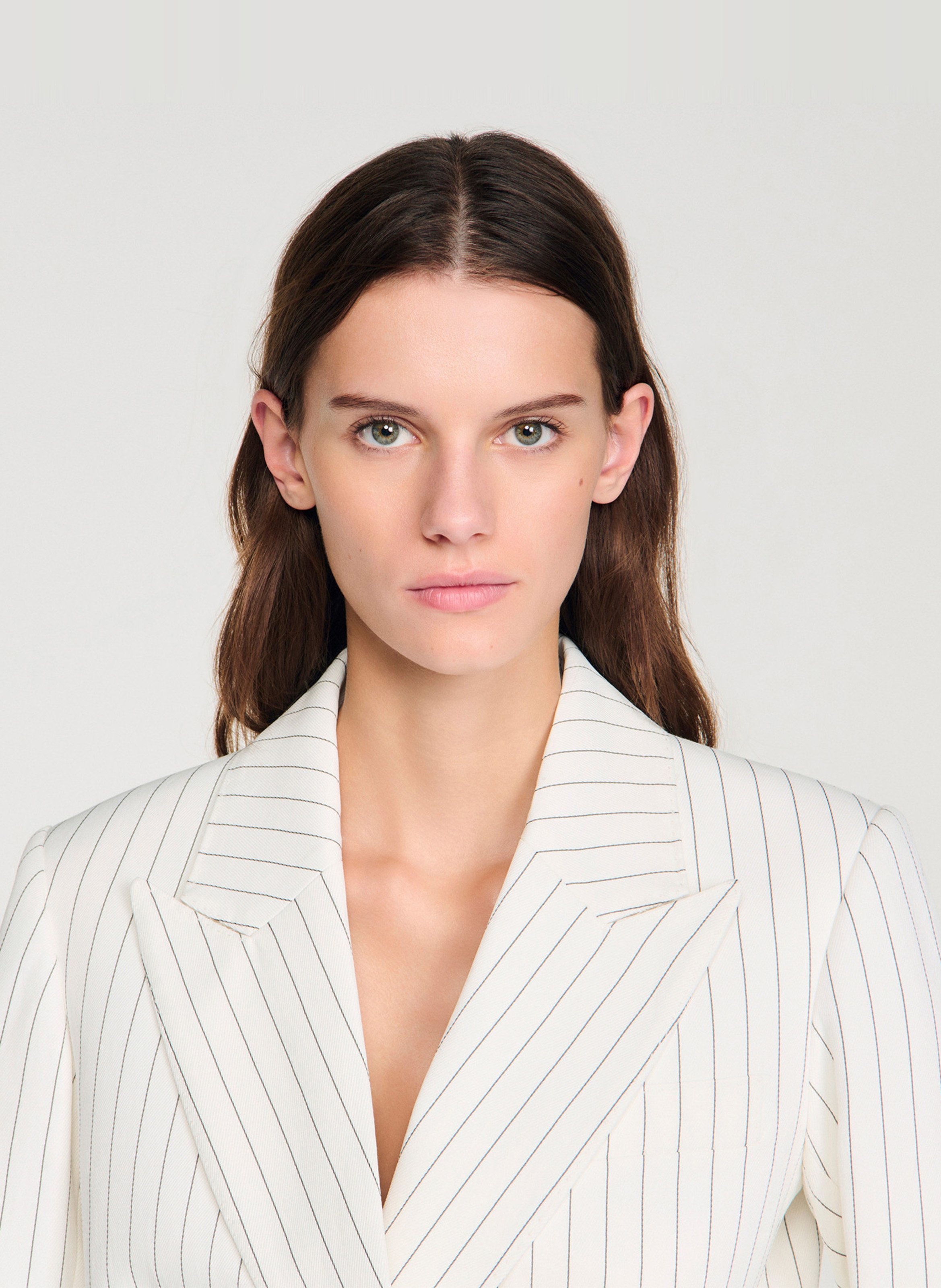 Veste ajustée col tailleur à rayures SANDRO Blanc