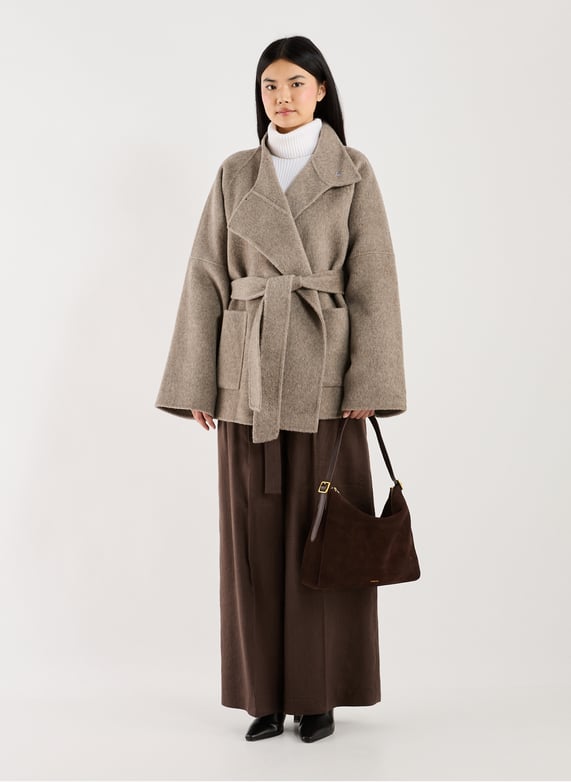 Manteau large en laine | Beige by VIKTORIA CHAN Manteau large en laine Beige