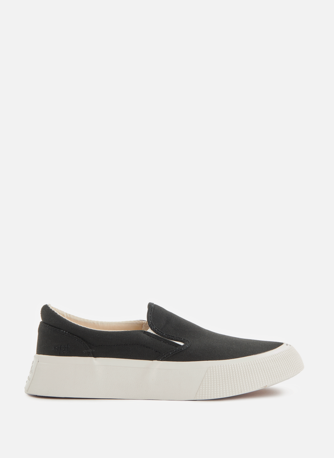 EAST PACIFIC TRADE Cotton Slip On Sneakers