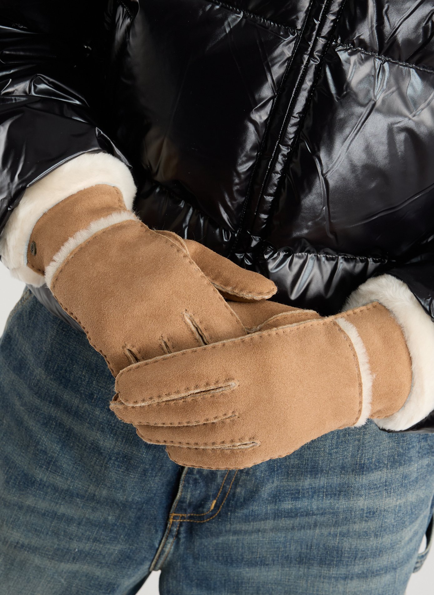 Sheepskin gloves UGG Brown