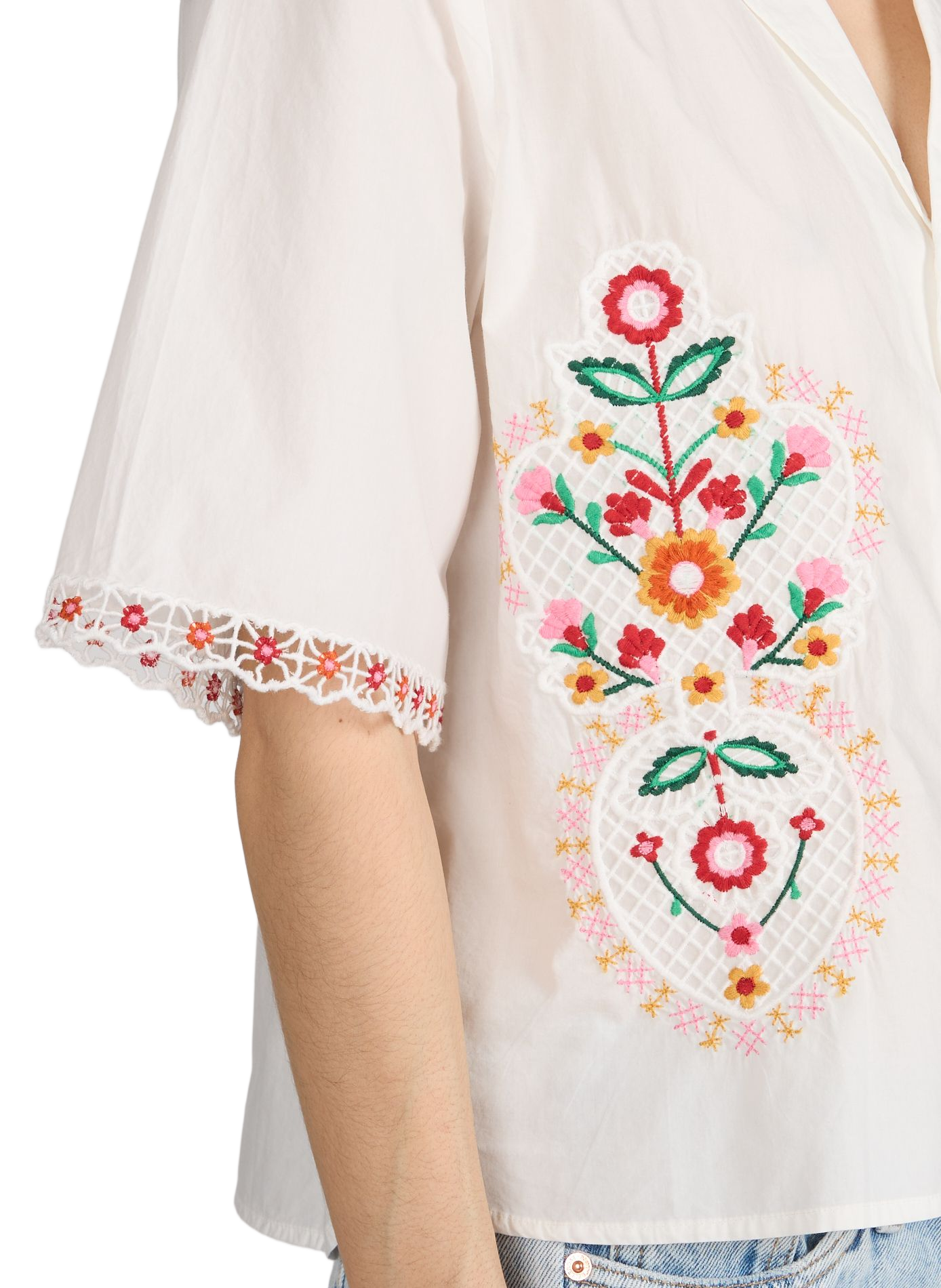 Short-sleeved cotton shirt with floral embroidery. LOUISE MISHA White