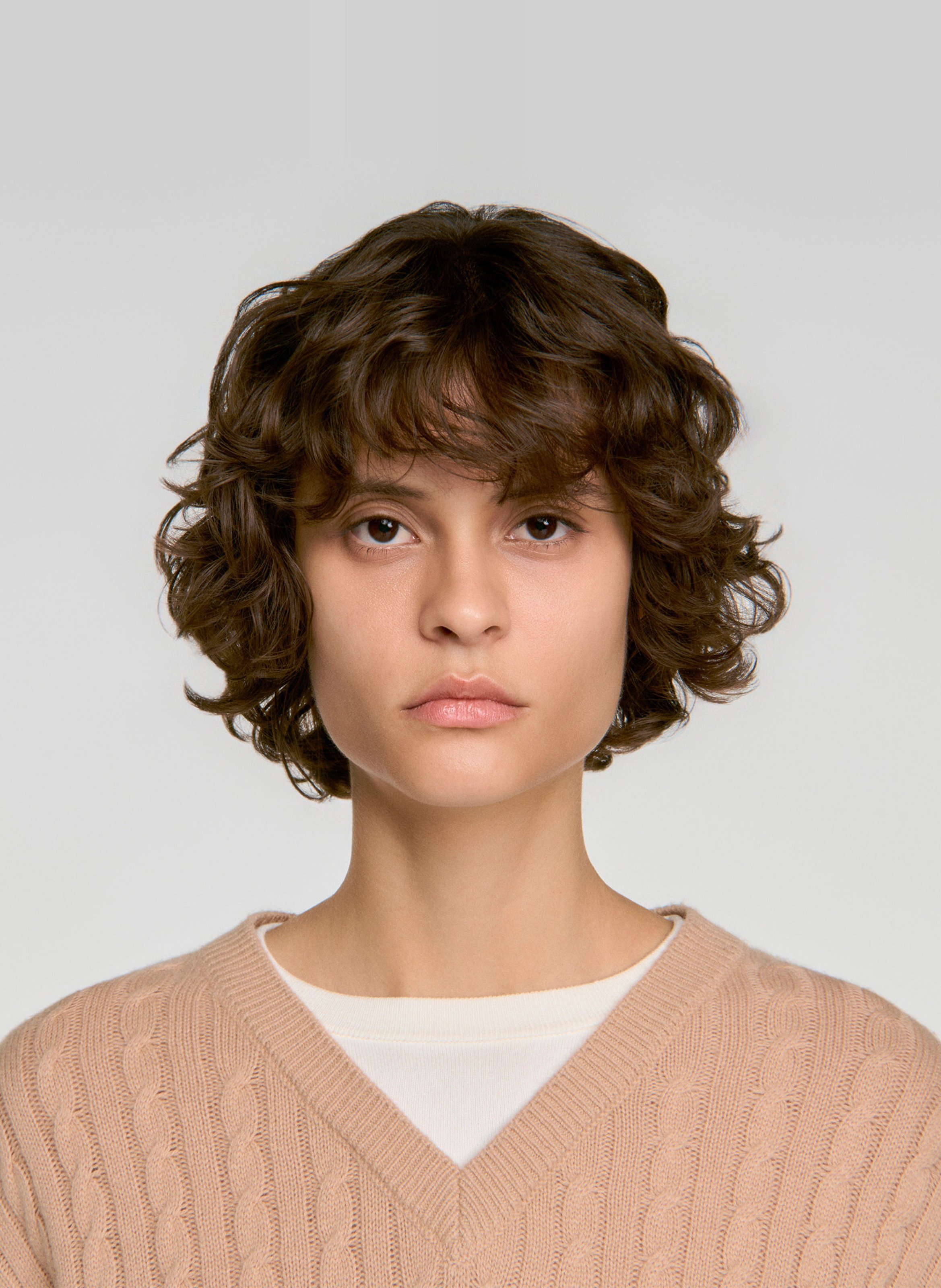 Pull droit col v en laine mélangée SANDRO Beige