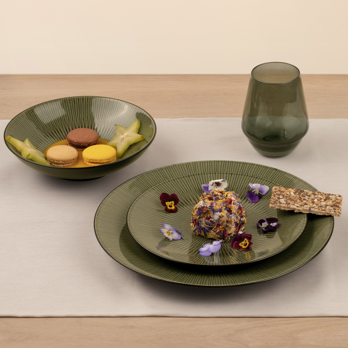 Hypnose - assiette plate 27 cm (lot de 6) MEDARD DE NOBLAT Vert