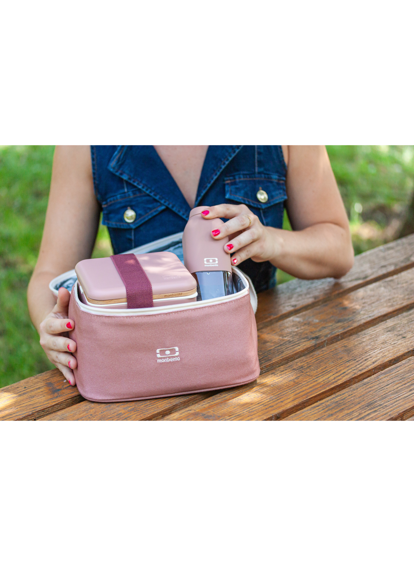 Sac isotherme Arctic à sangle amovible 5L MONBENTO Rose