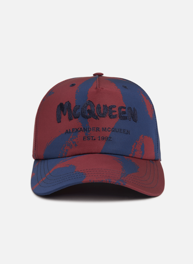 قبعة تحمل شعار alexander mcqueen