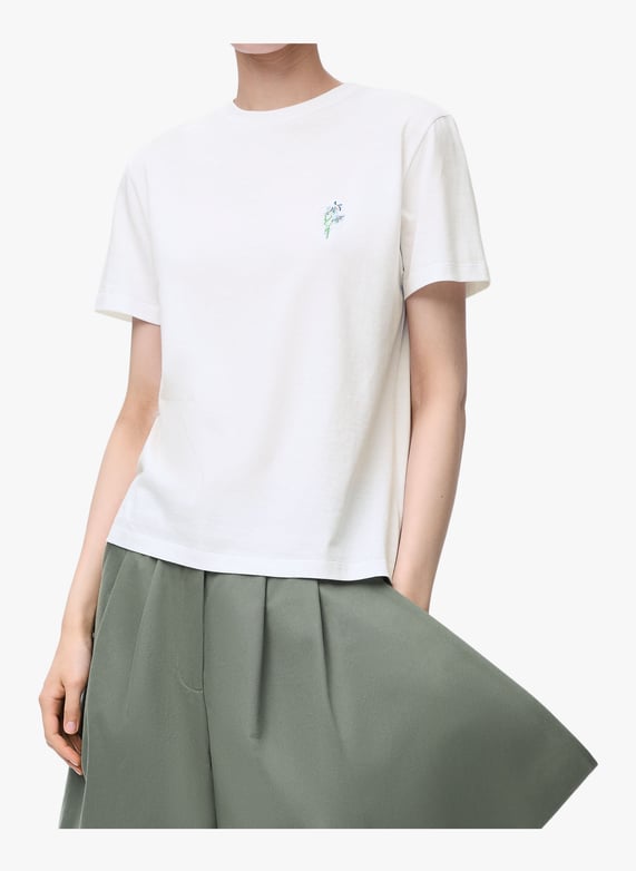 T-shirt brodé en coton mélangé | Blanc by LOEWE T-shirt brodé en coton mélangé Blanc
