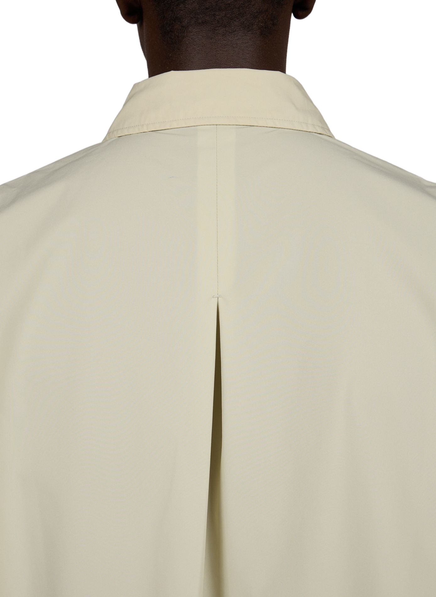 Classic straight solid color jacket with classic collar. RAINS Green