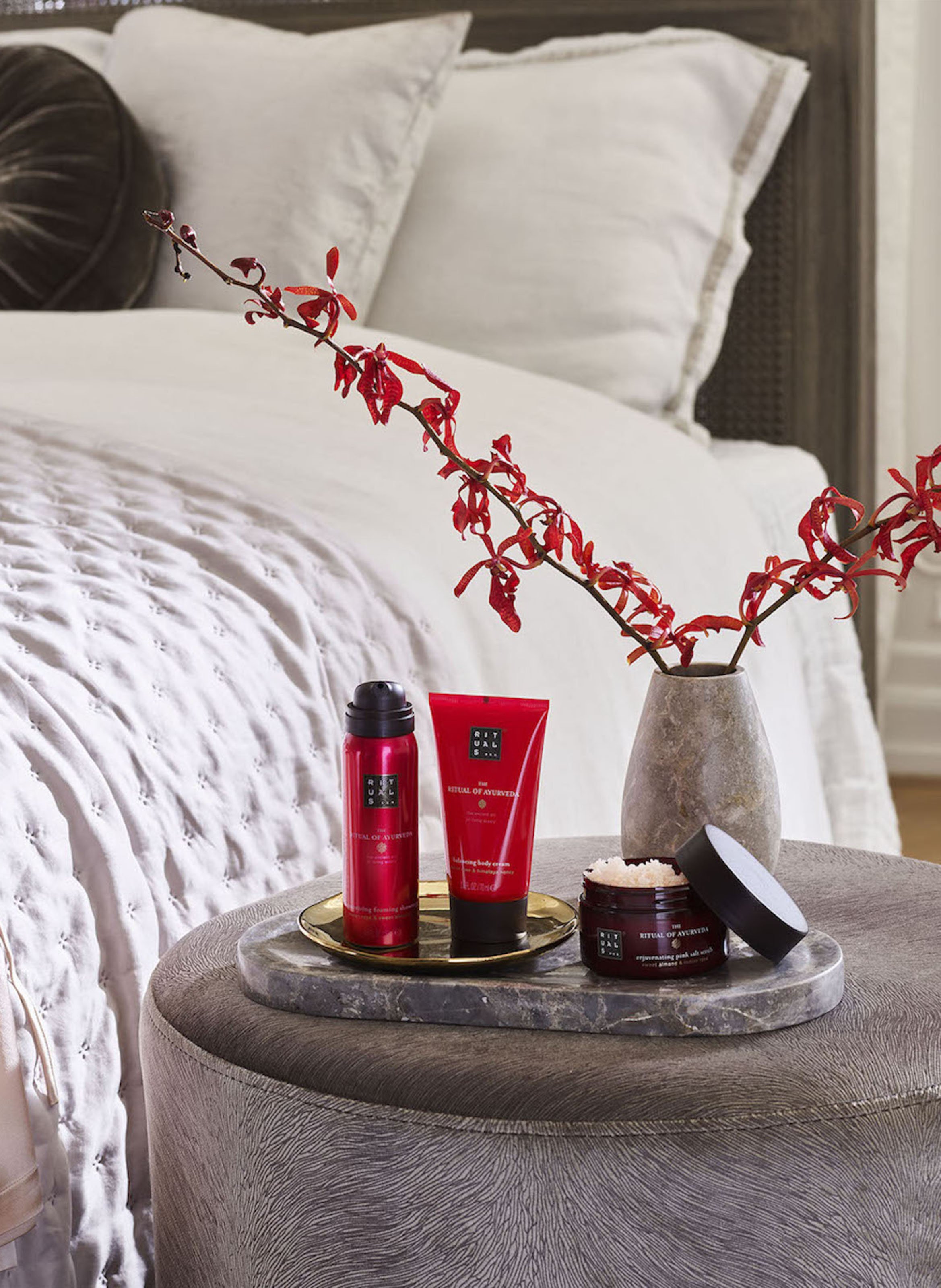 The ritual of Ayurveda - Coffret voyage harmonisant RITUALS No color