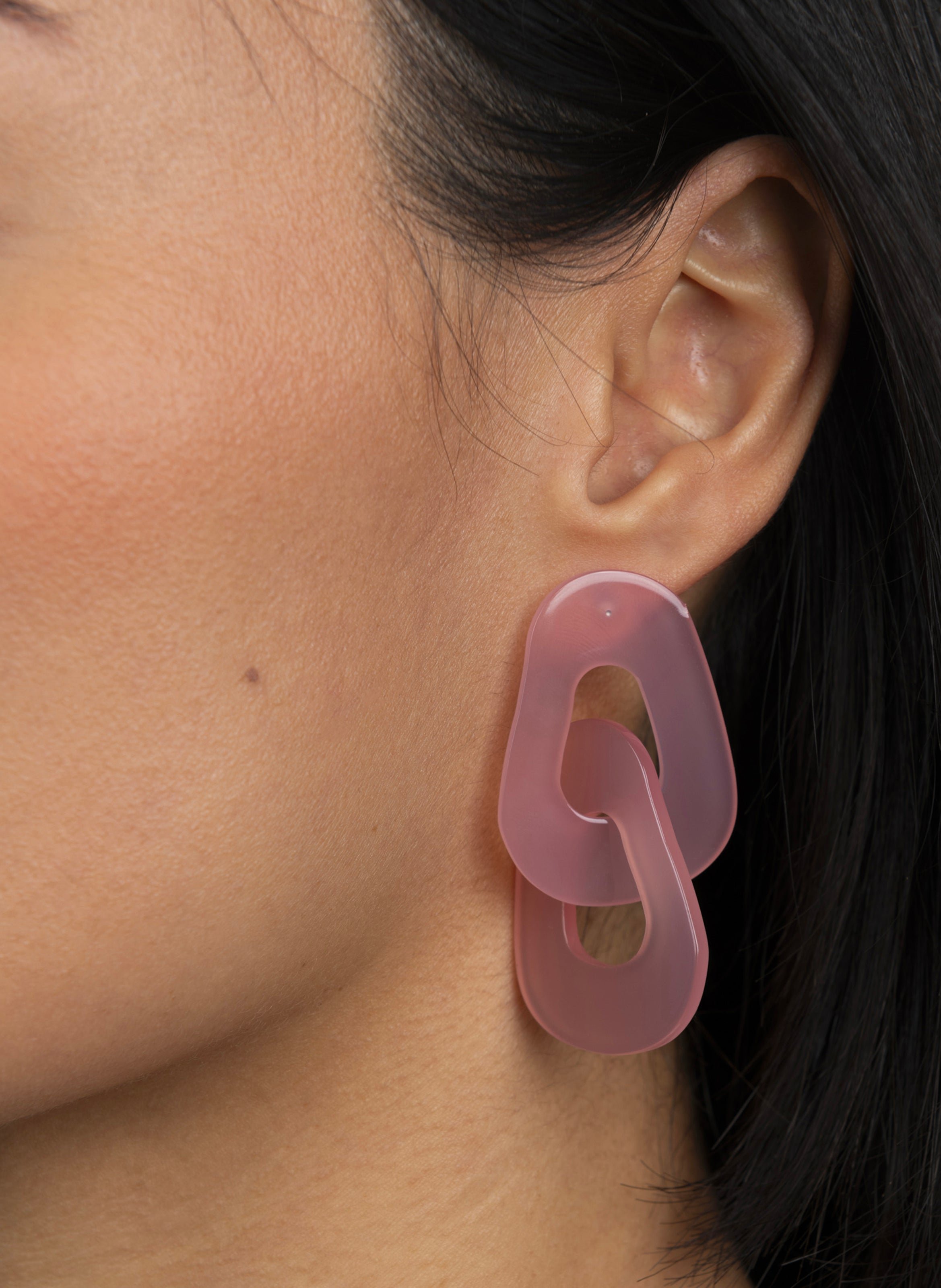 Boucles d'oreilles maillons en acétate de cellulose KURAGE GINZA Rose