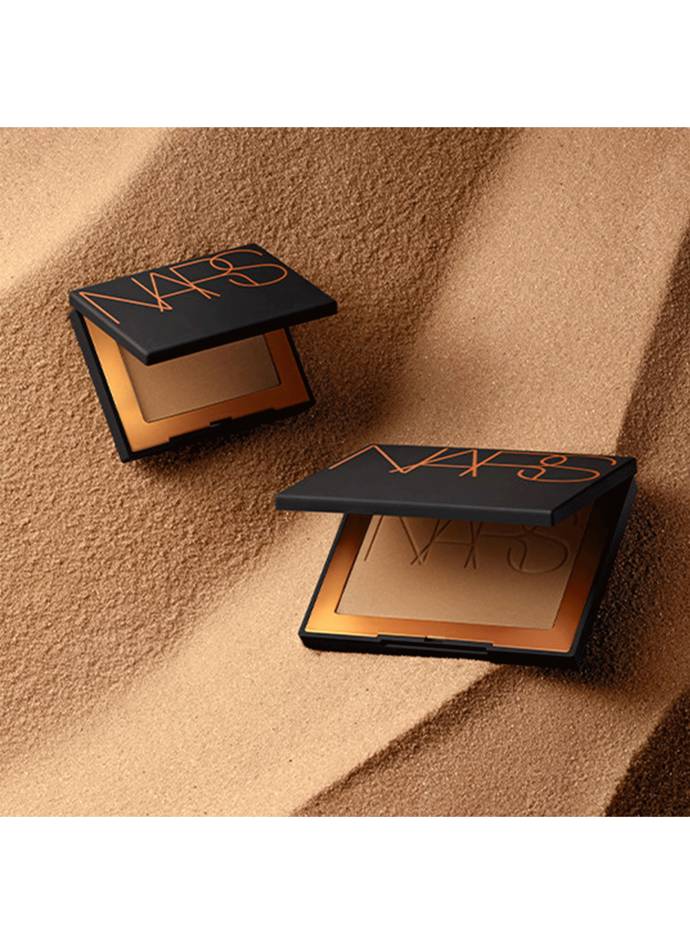 Mini Laguna bronzing powder NARS Laguna 01 bronze léger avec des sous-tons neutres