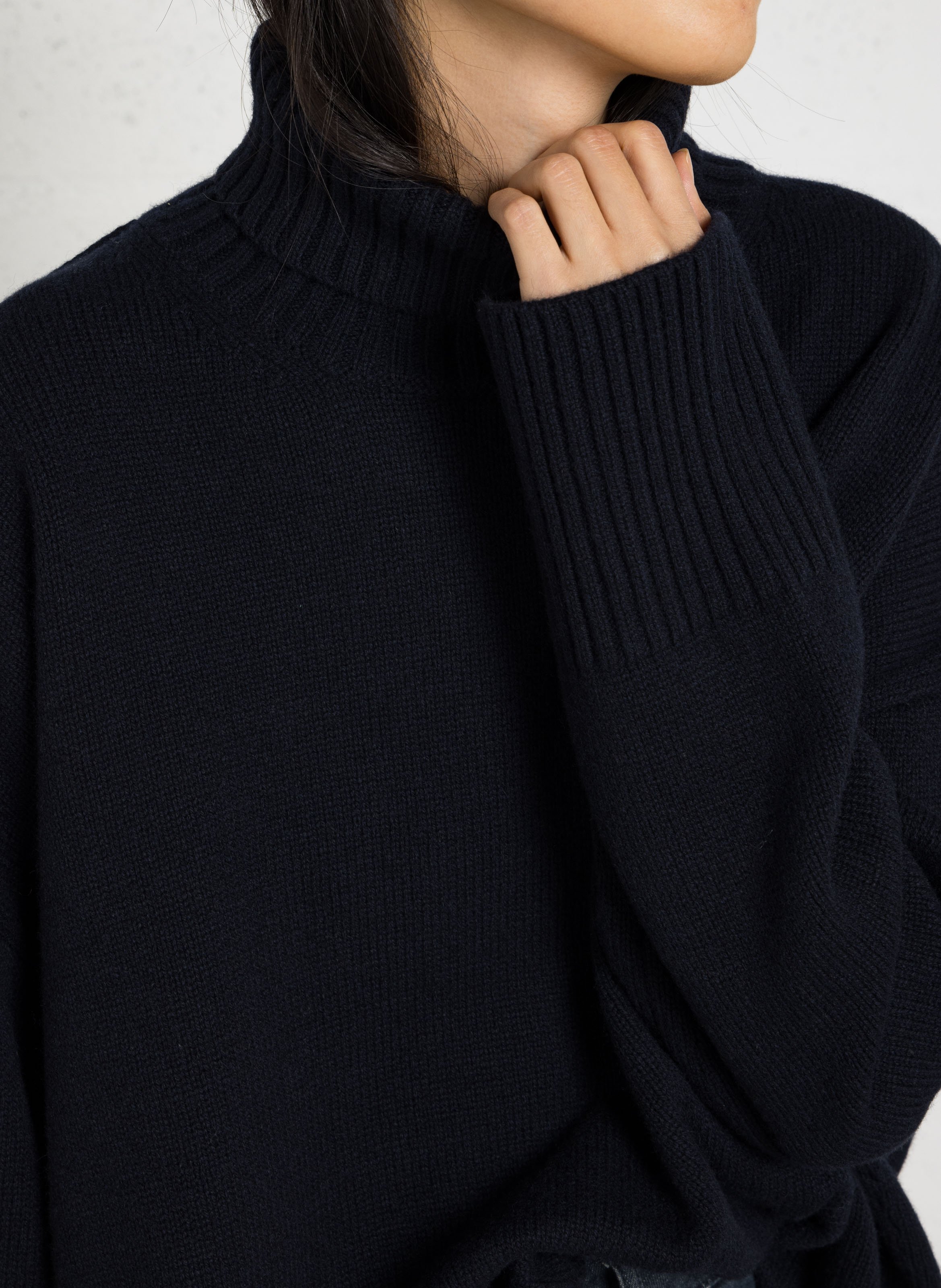 Pull col roulé oversize en laine william SOEUR Bleu