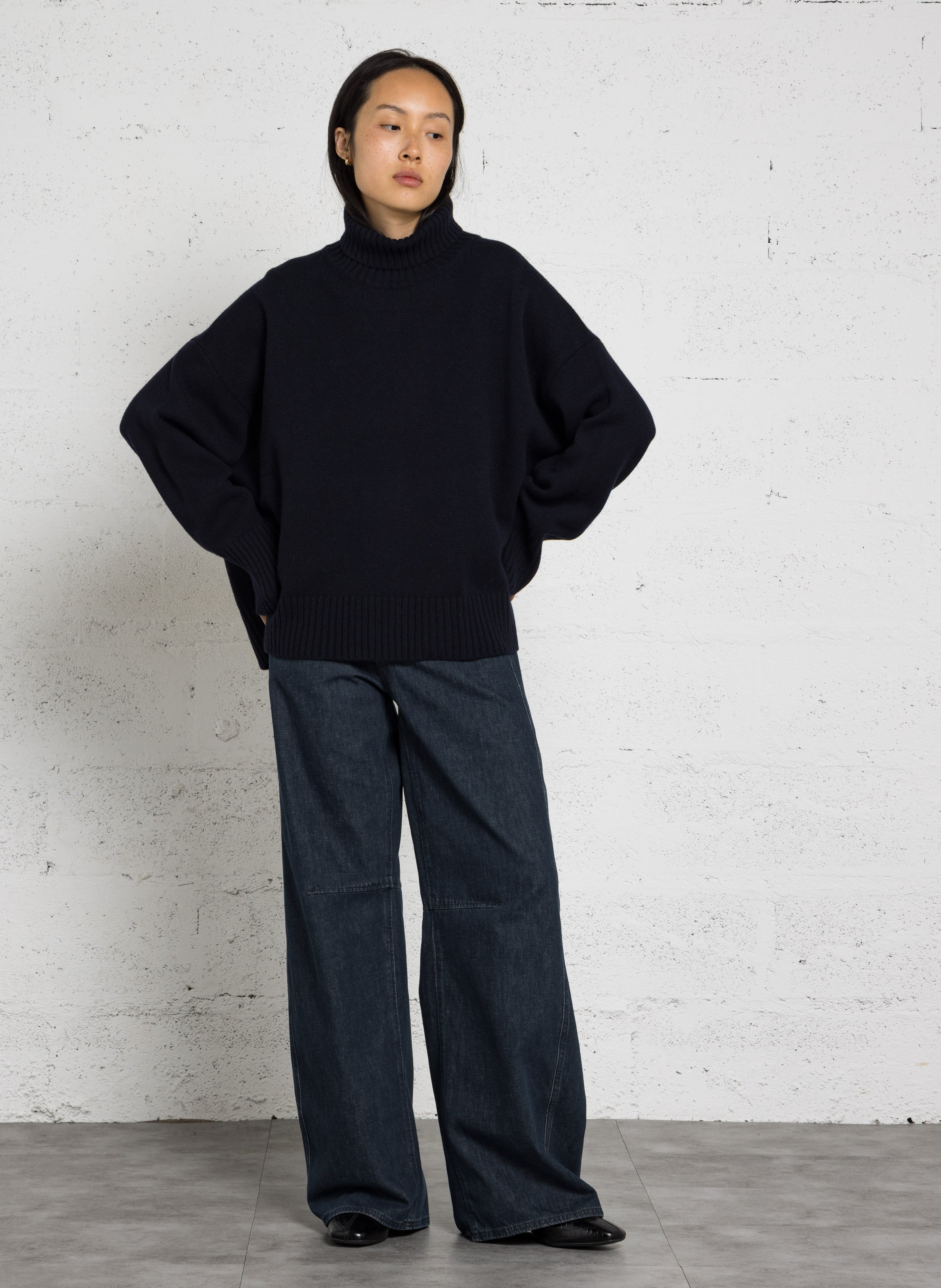 Pull col roulé oversize en laine william SOEUR Bleu