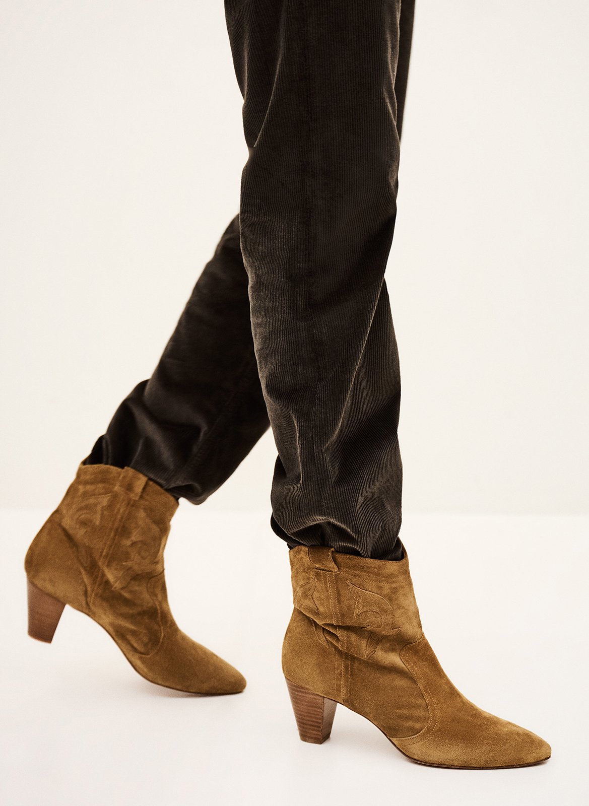 Bottines en cuir de vachette casey BA&SH Marron
