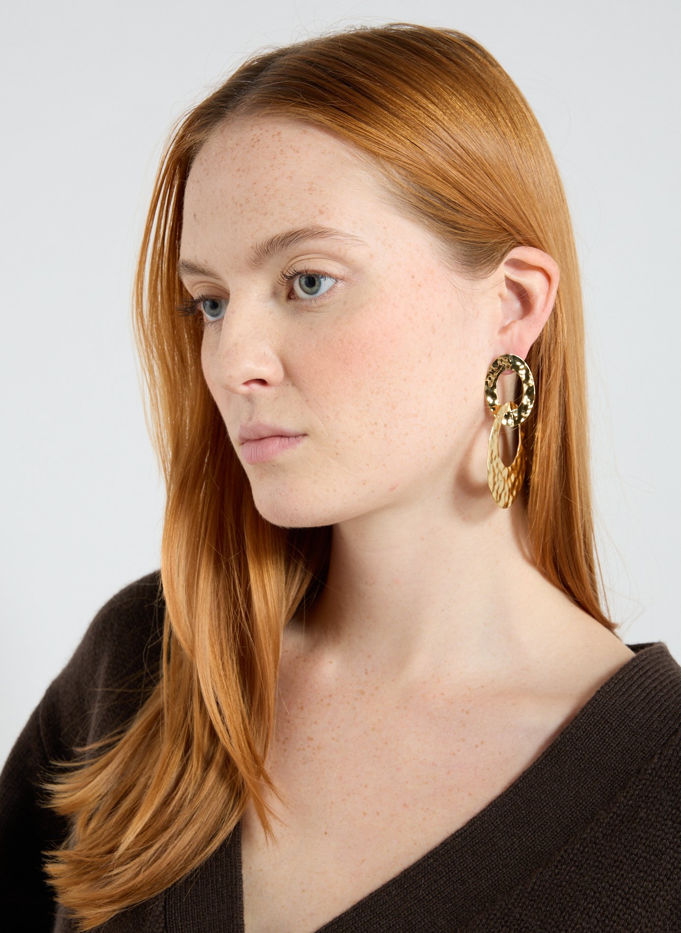 Hammered earrings AU PRINTEMPS PARIS Golden