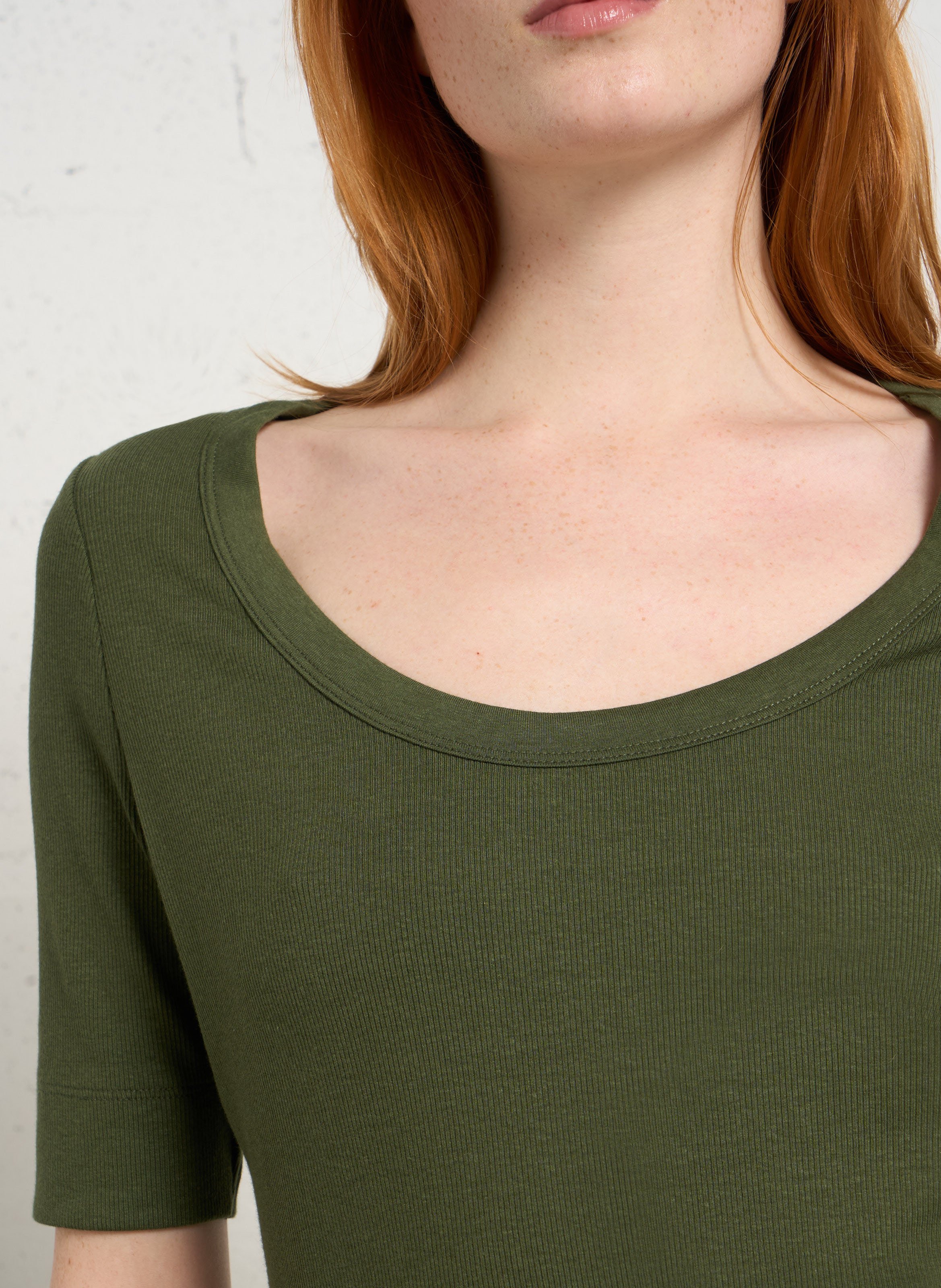 Tee-shirt col rond en coton mélangé lana MAISON 123 Kaki