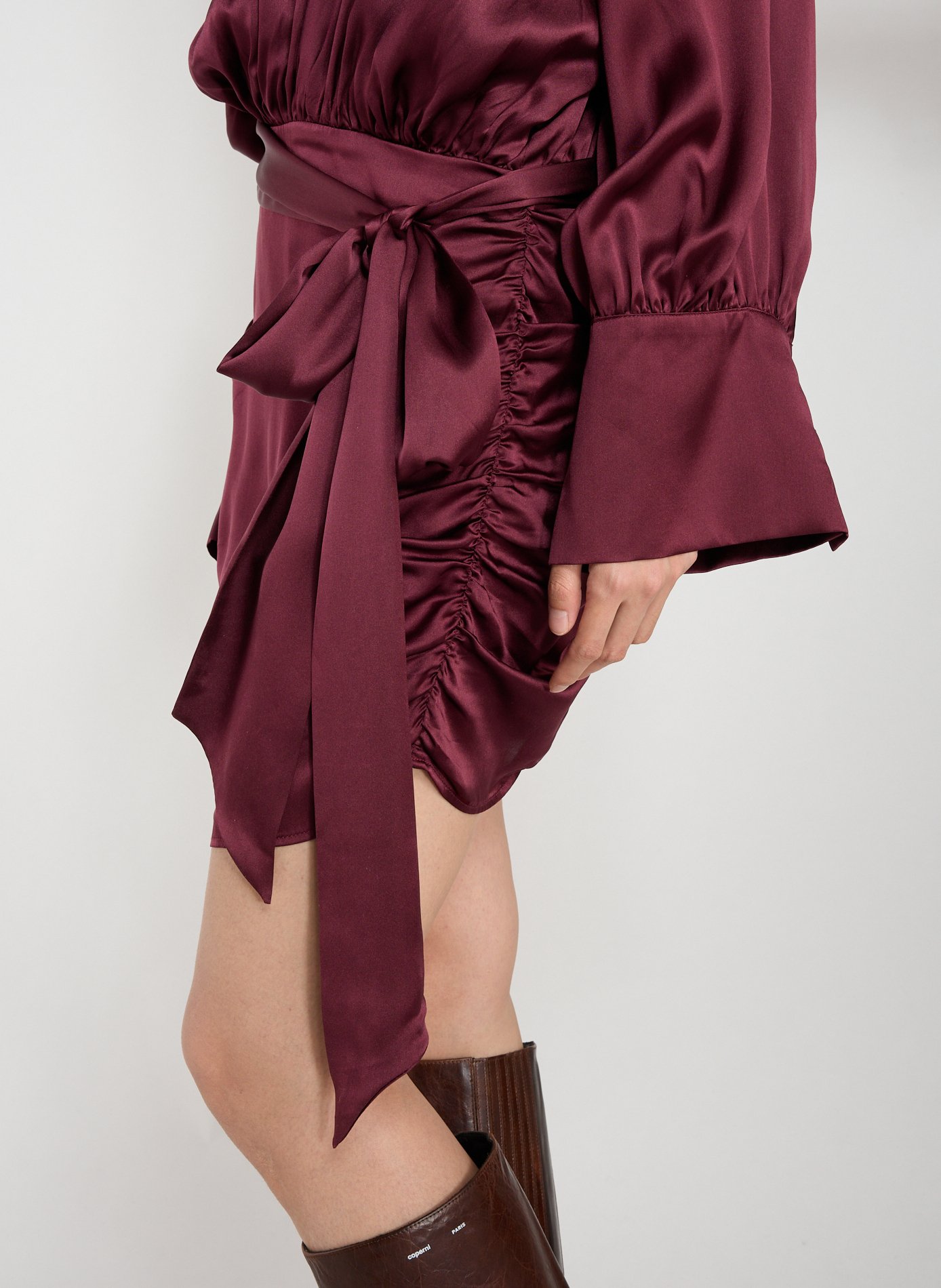 Robe satinée plissée en soie  ROTATE Rouge