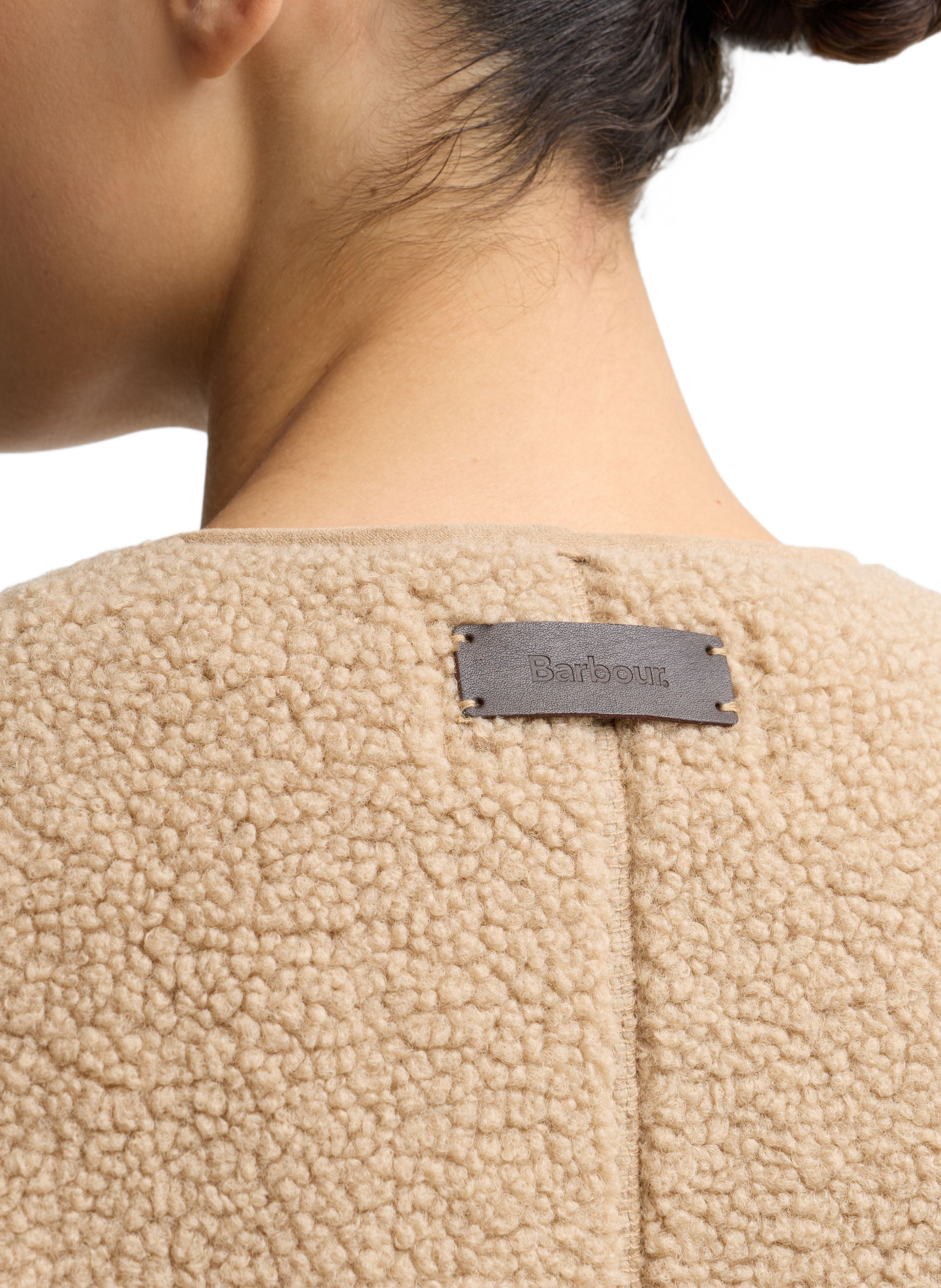 Gerade geschnittene flauschige Jacke mit Rundhalsausschnitt BARBOUR Beige