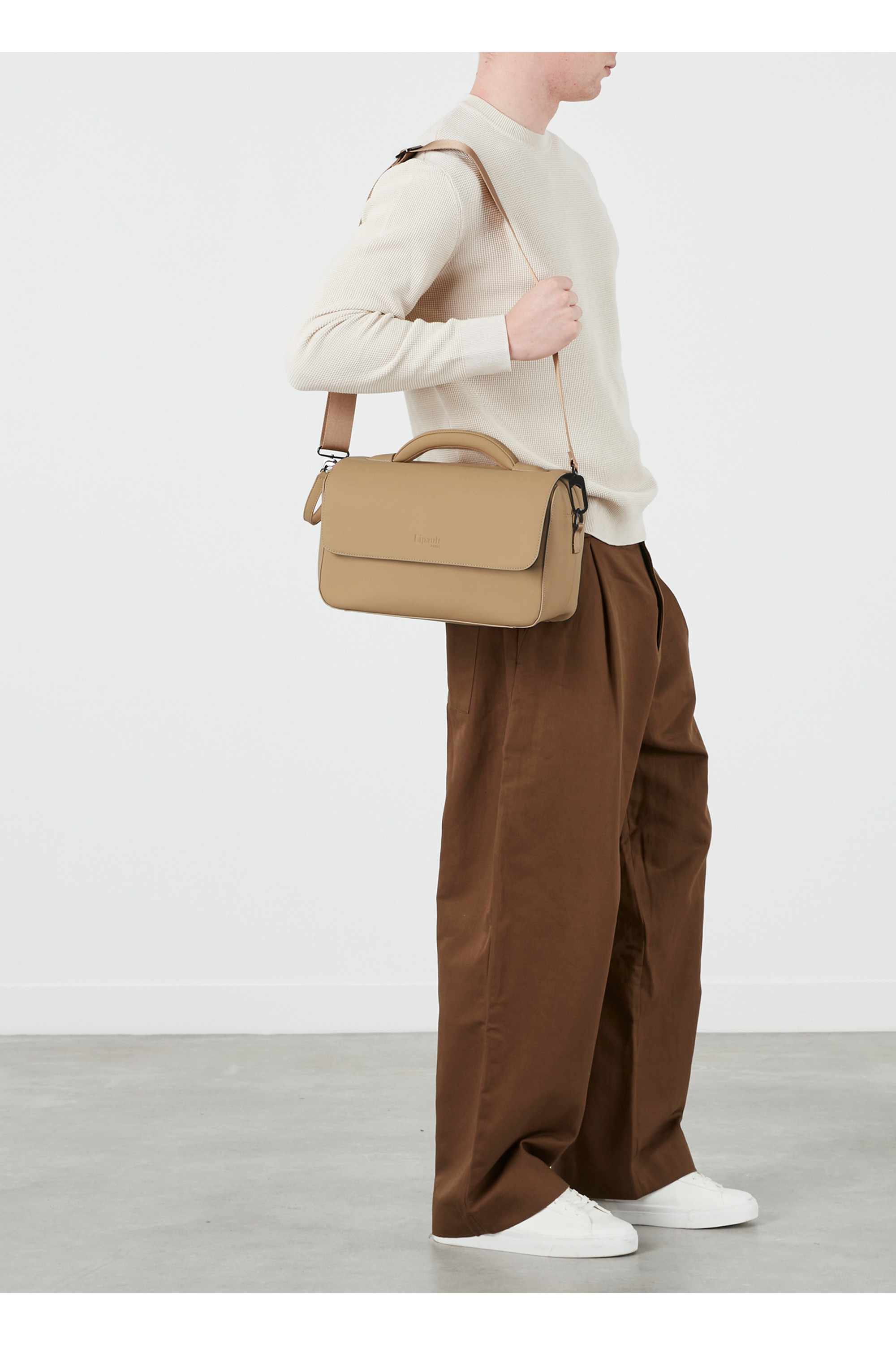 Lost in berlin trousse de toilette taille s lifetrotter LIPAULT PARIS Beige